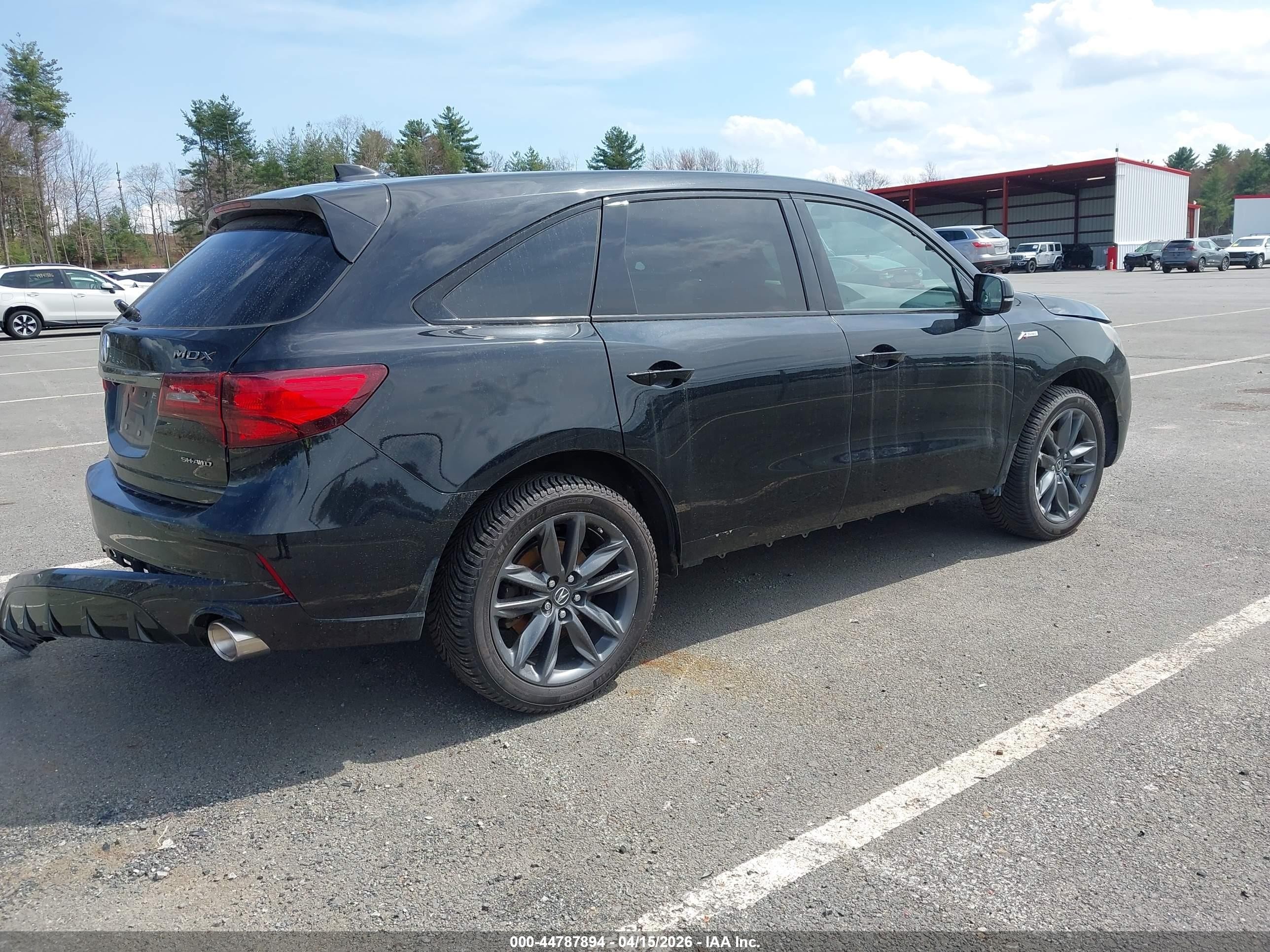 2019 Acura MDX VIN 5J8YD4H07KL005802 IAAI salvage auction — Rear End, Mv-907A (New York), sold $4,850 on 2026-09-13 (photo 4)