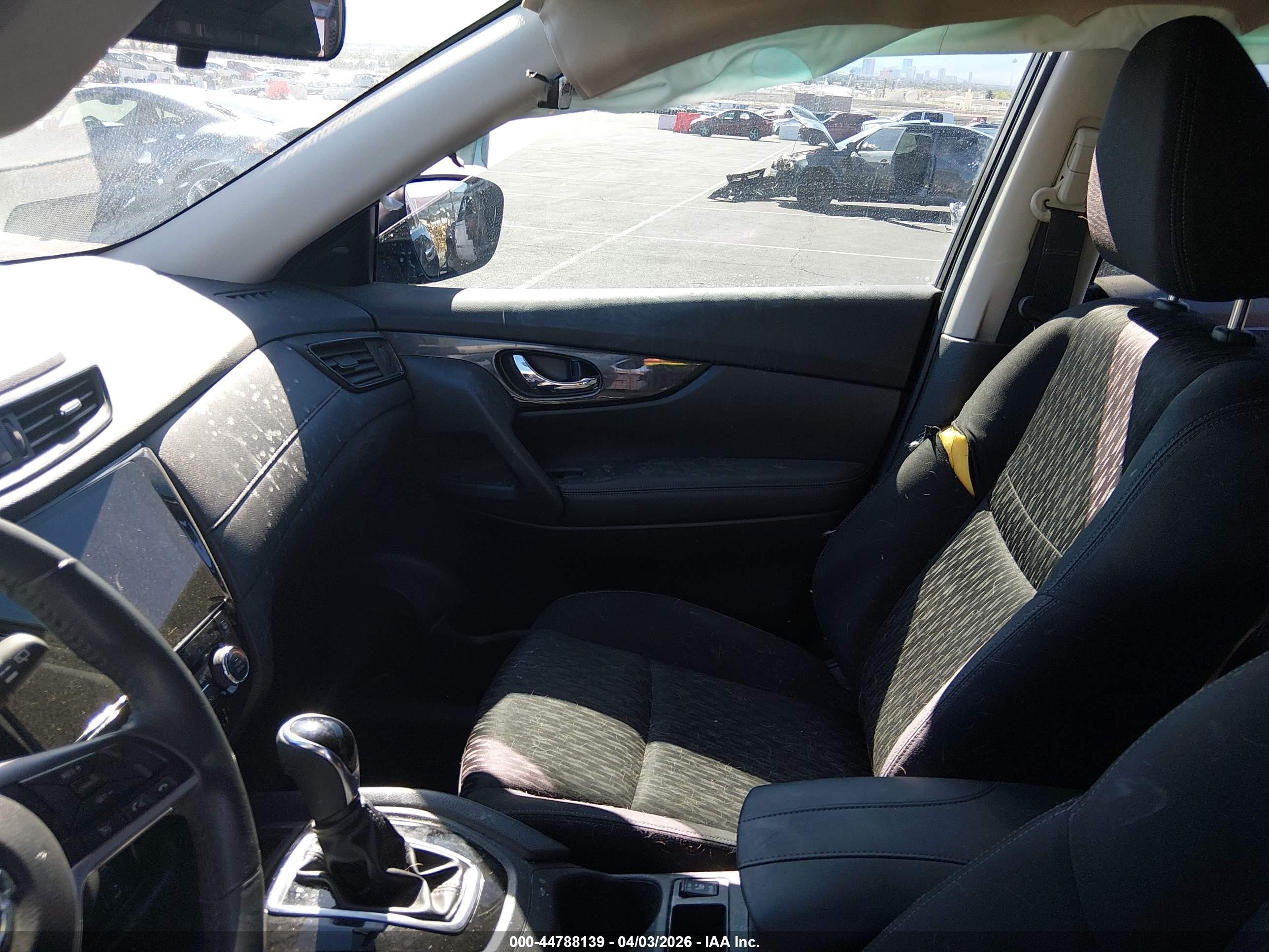 2017 Nissan Rogue VIN KNMAT2MT3HP575983 IAAI salvage auction — Side, Salvage (Nevada), sold $1,900 on 2026-07-01 (photo 5)