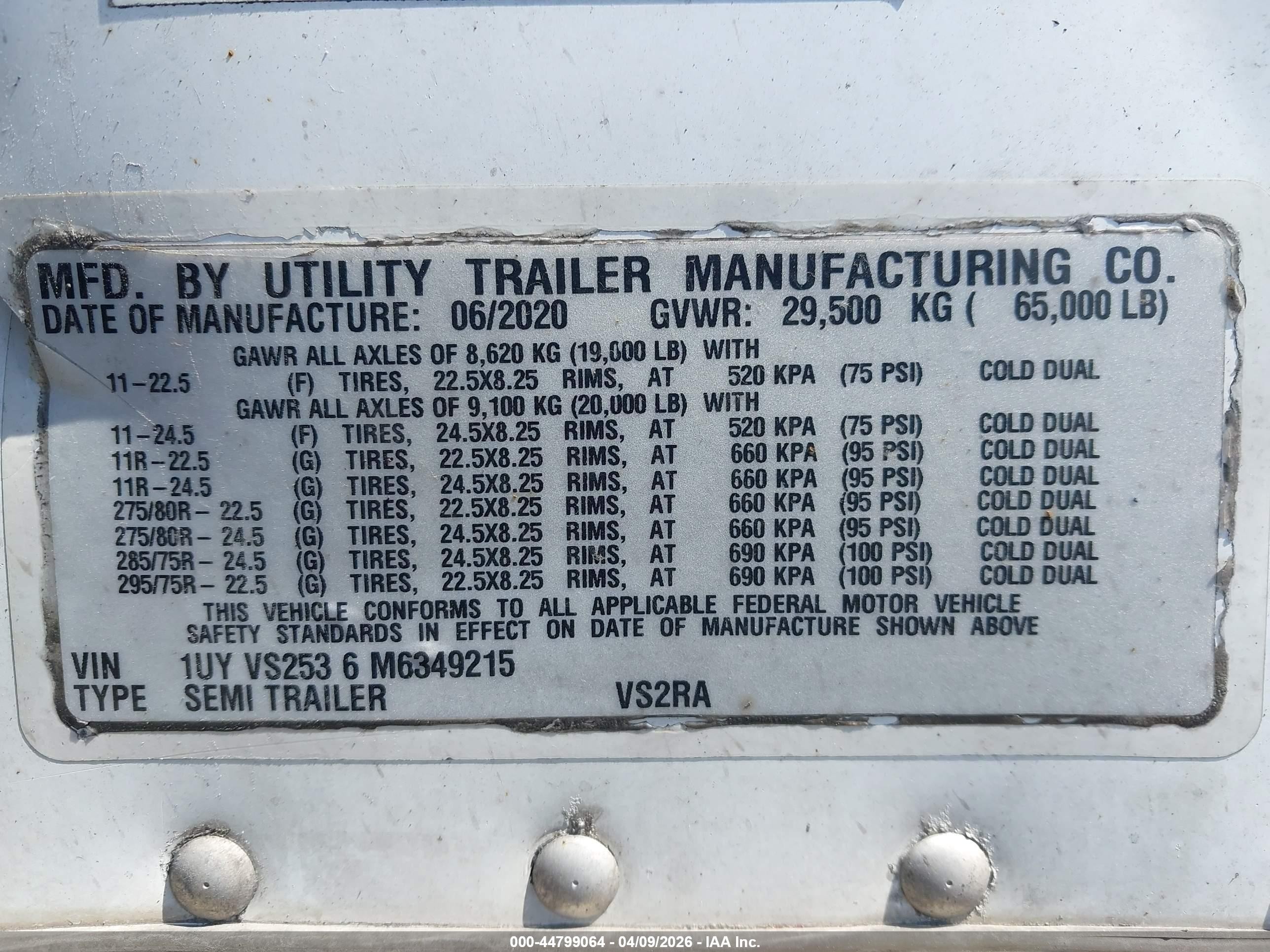 2021 Utility Trailer Mfg Utility Trailer Mfg VIN 1UYVS2536M6349215 IAAI salvage auction — Top/Roof, Salvage (Illinois), sold $6,200 on 2026-09-12 (photo 9)