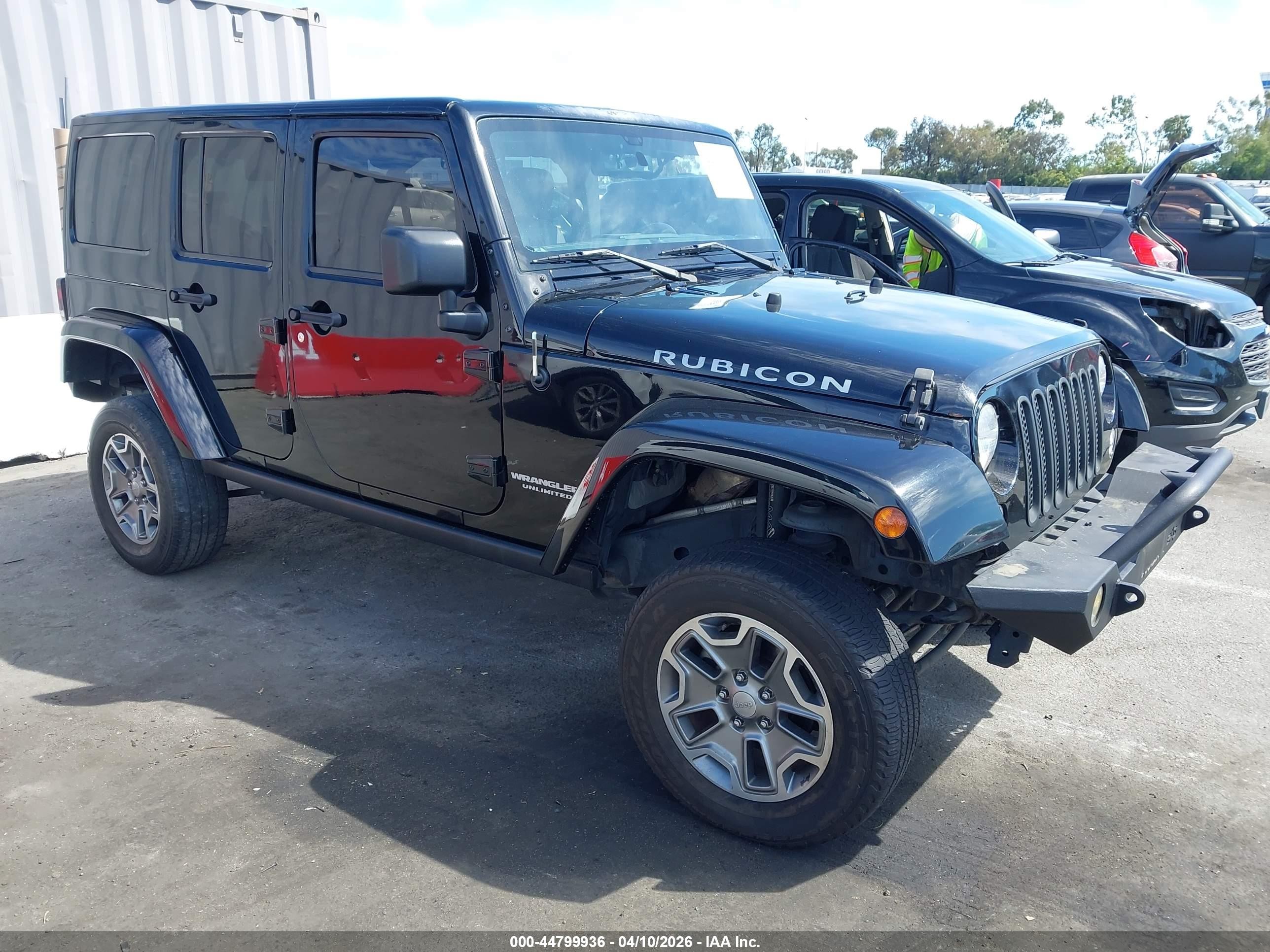 2015 Jeep Wrangler Unlimited VIN 1C4BJWFG5FL538116 IAAI salvage auction — Side, Salvage (California), sold $3,950 on 2026-07-09 (photo 1)