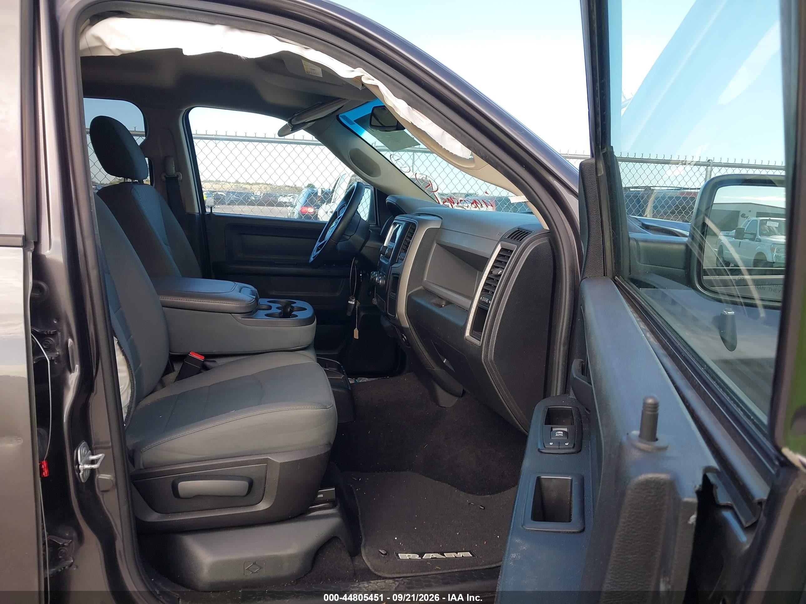 2014 Ram 1500 VIN 1C6RR7KT6ES469304 IAAI salvage auction — Unknown, Regular (South Dakota), sold $5,025 on 2026-09-25 (photo 5)