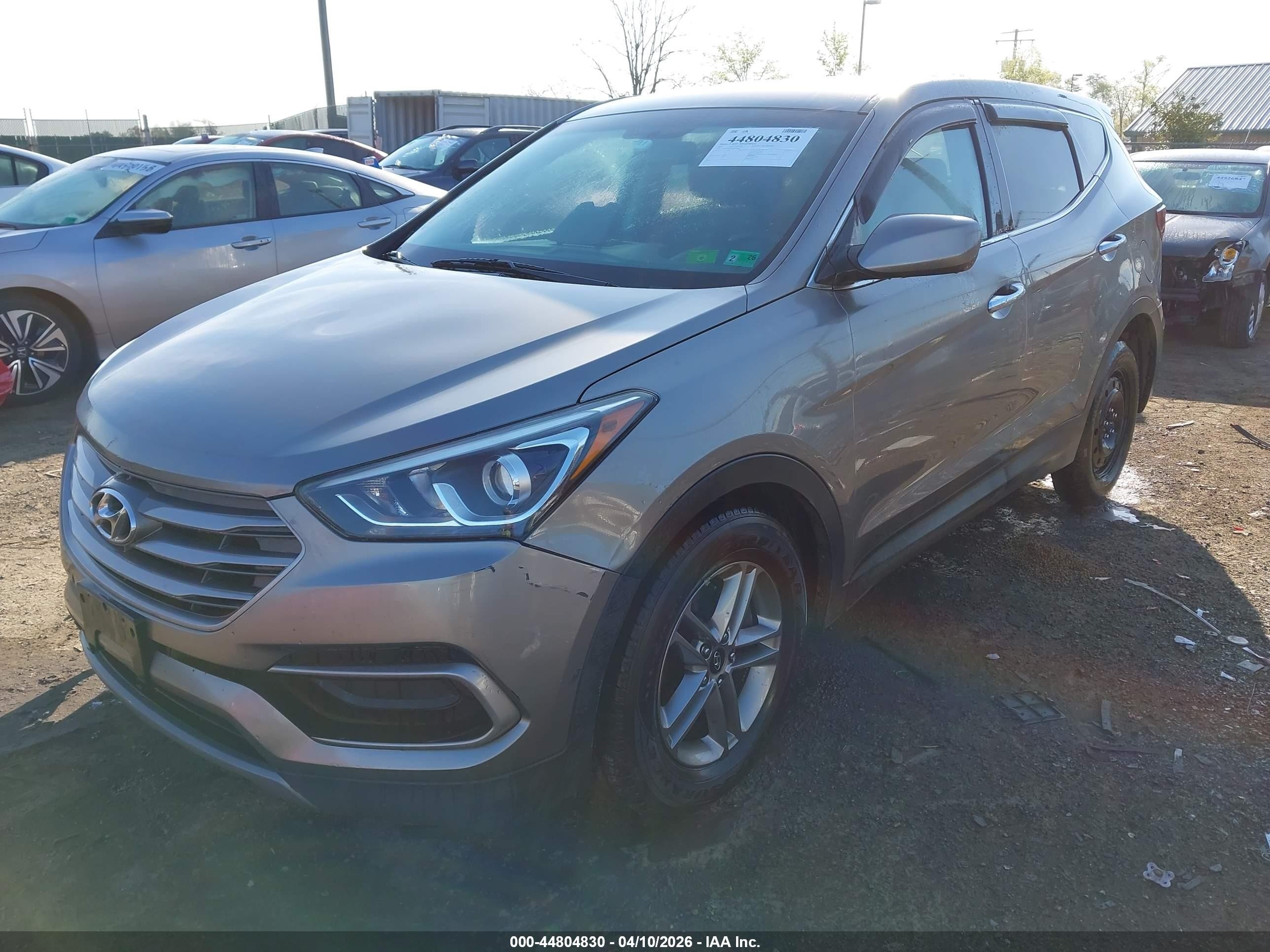 2017 Hyundai Santa Fe VIN 5NMZTDLB9HH000951 IAAI salvage auction — Unknown, Salvage (Virginia), sold $1,950 on 2026-07-12 (photo 2)