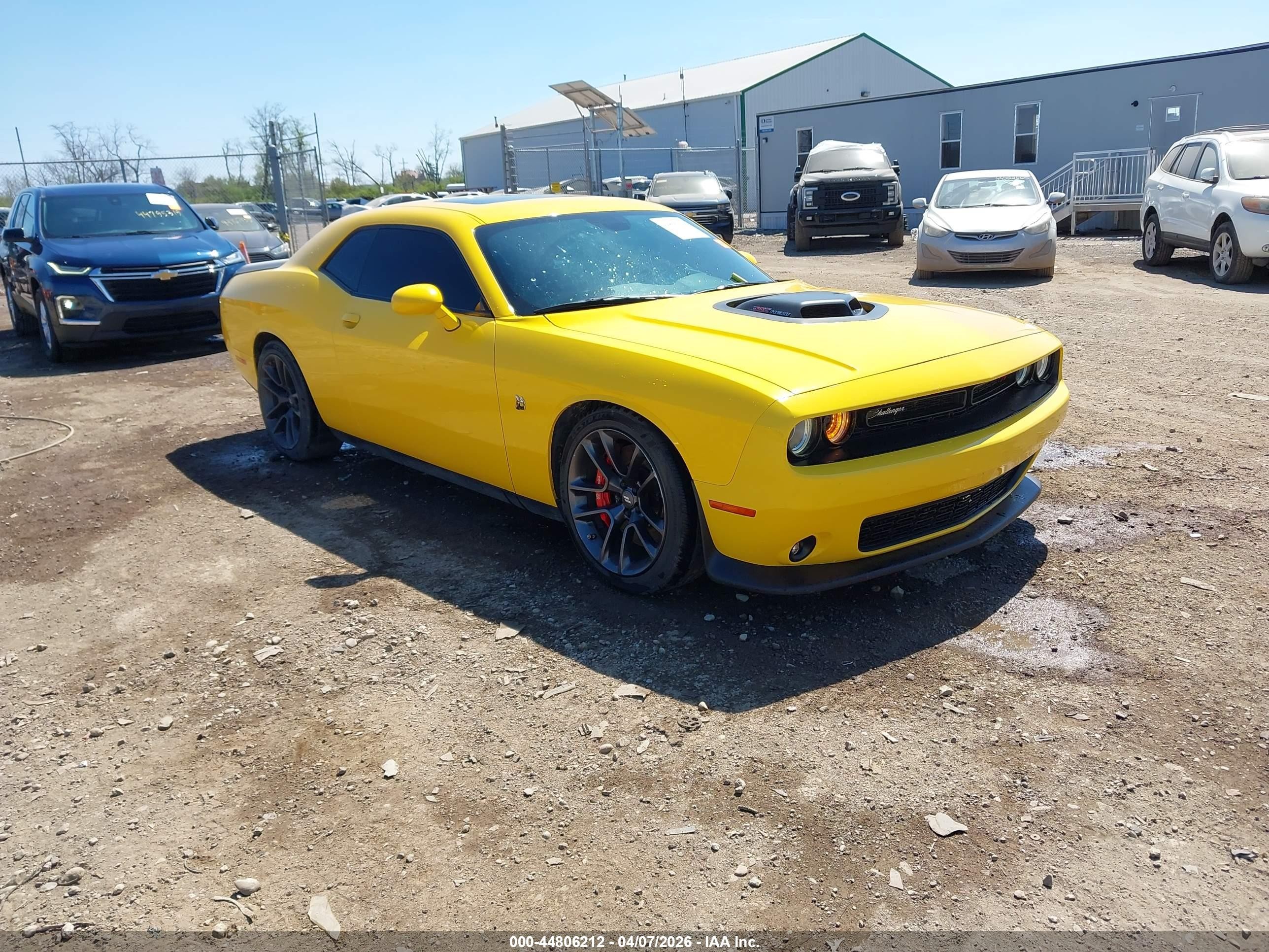 2018 Dodge Challenger VIN 2C3CDZFJ5JH202632 — IAAI salvage auction photo