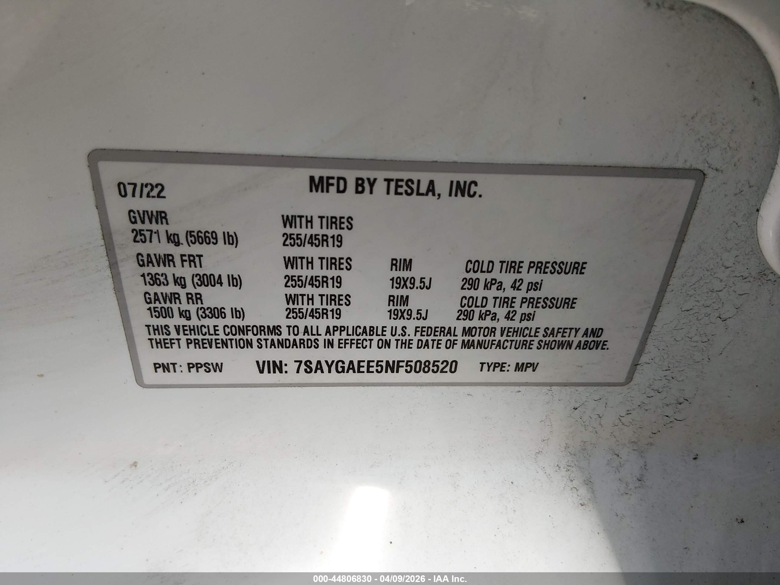 2022 Tesla Model Y VIN 7SAYGAEE5NF508520 IAAI salvage auction — Side, Salvage - 75% Or Less (Maryland), sold $9,100 on 2026-09-11 (photo 9)