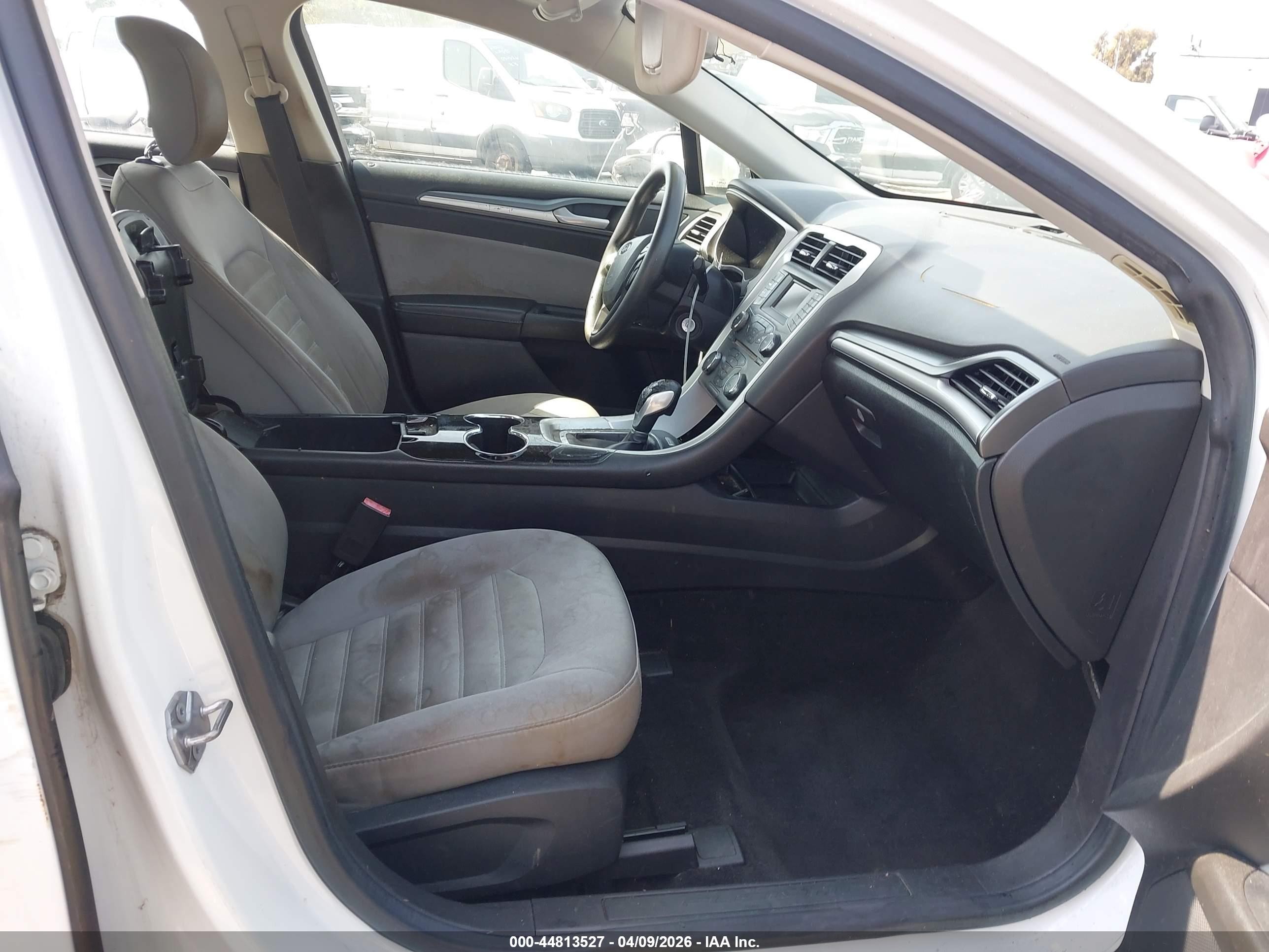 2014 Ford Fusion VIN 3FA6P0G77ER283891 IAAI salvage auction — Front End, Salvage (Idaho), sold $950 on 2026-07-02 (photo 5)