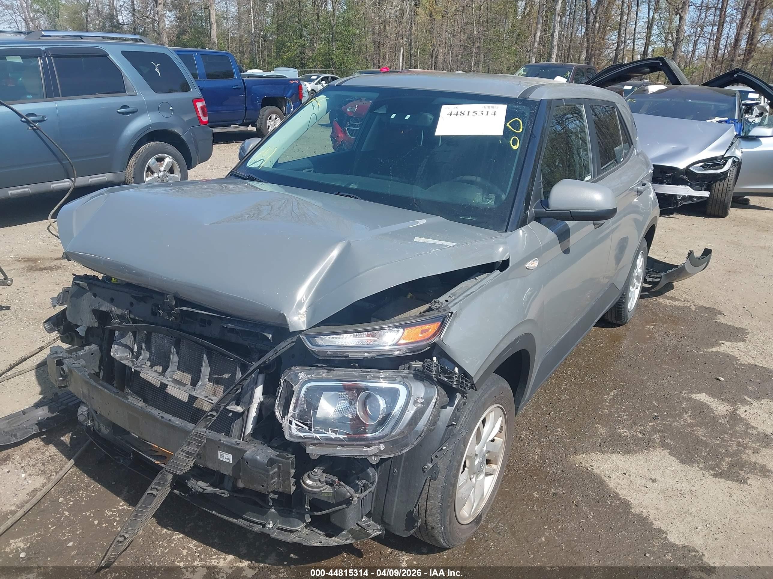2021 Hyundai Venue VIN KMHRB8A3XMU112887 IAAI salvage auction — Front End, Salvage - Greater Than 75% (Maryland), sold $2,350 on 2026-09-04 (photo 2)