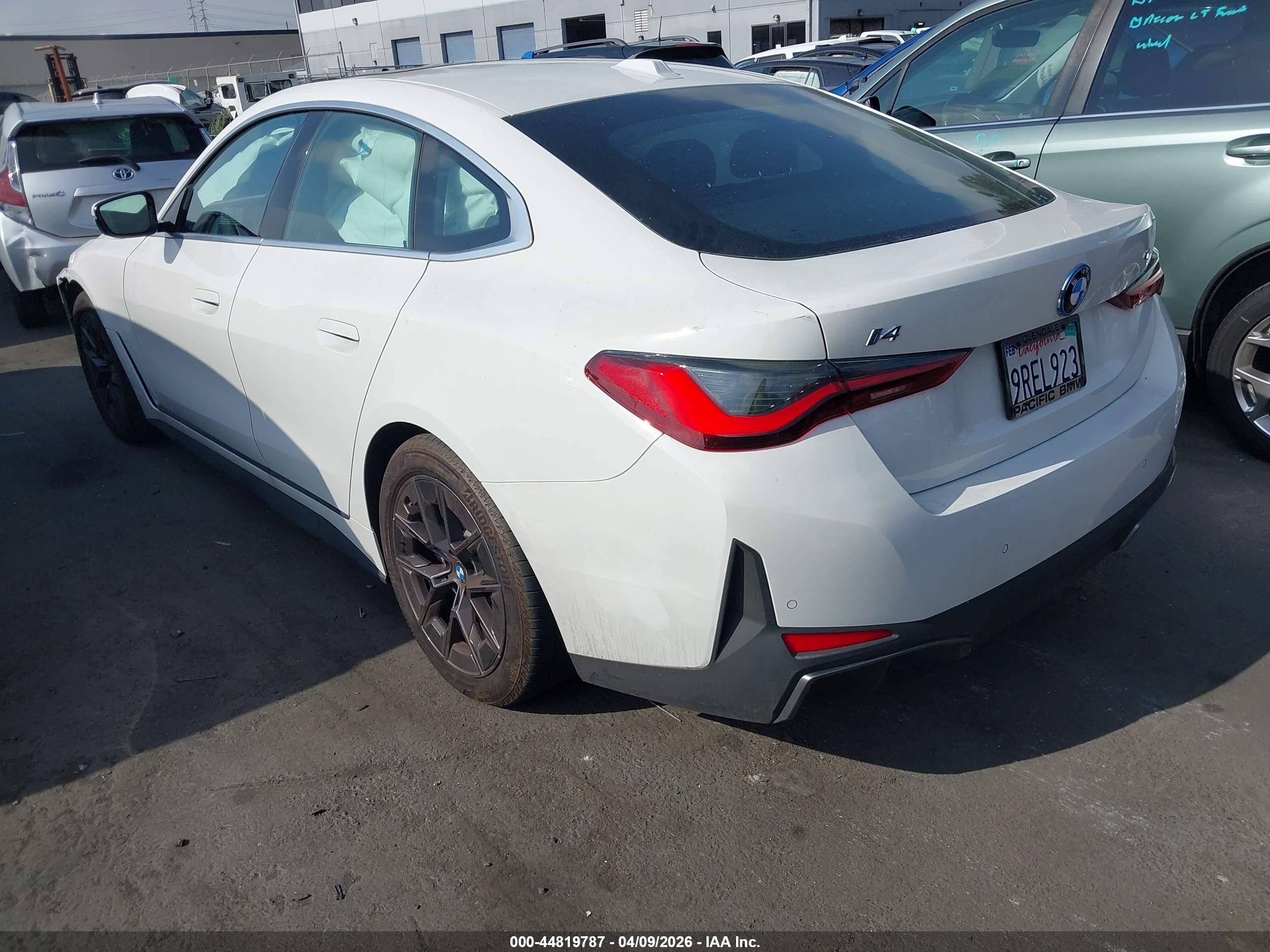2025 BMW I4 VIN WBY23HD08SFT98632 IAAI salvage auction — Front End, Salvage Certificate (California), sold $16,300 on 2026-06-10 (photo 3)