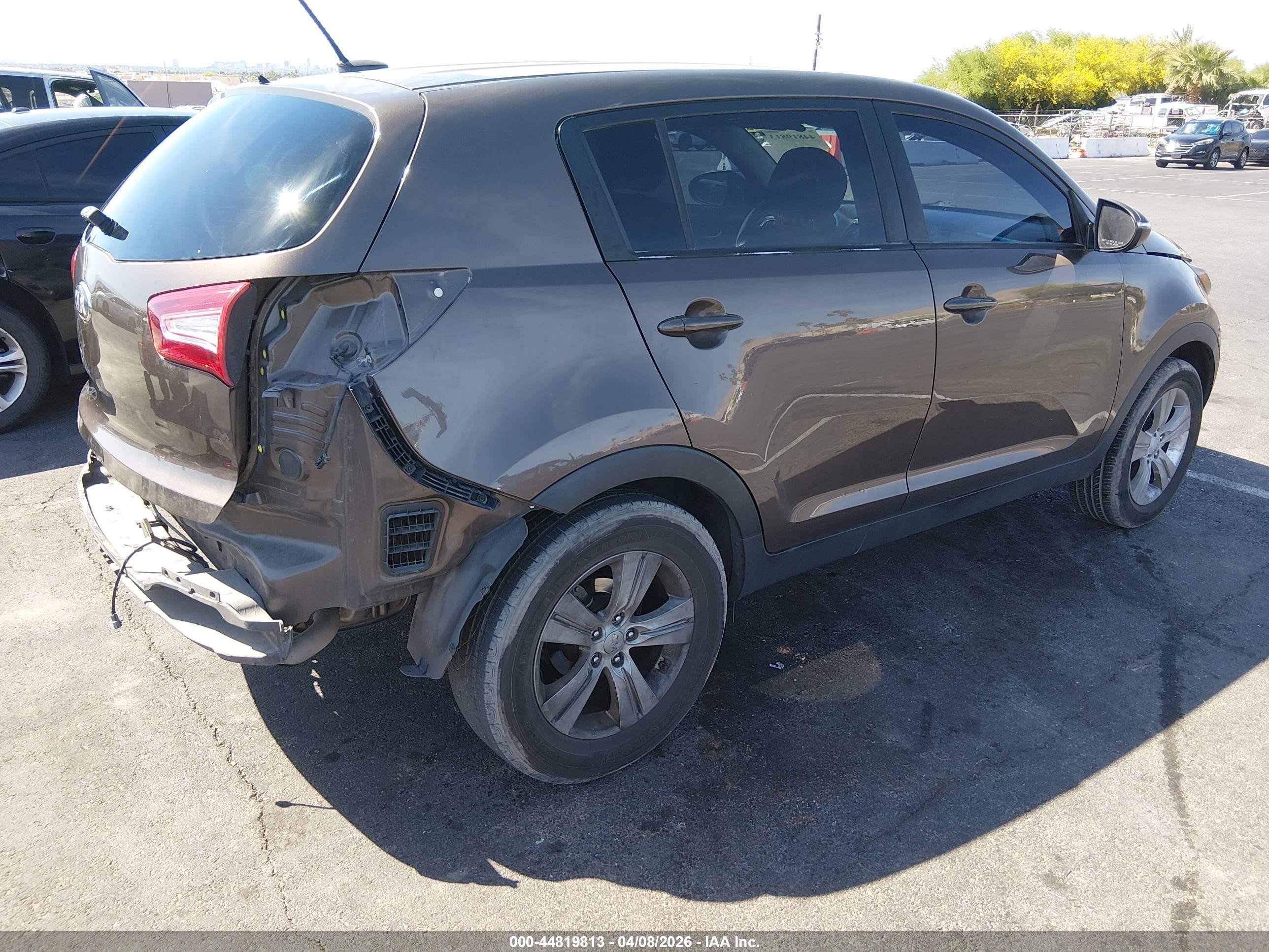 2013 Kia Sportage VIN KNDPB3A29D7391317 IAAI salvage auction — Rear End, Salvage (Nevada), sold $2,150 on 2026-07-12 (photo 4)