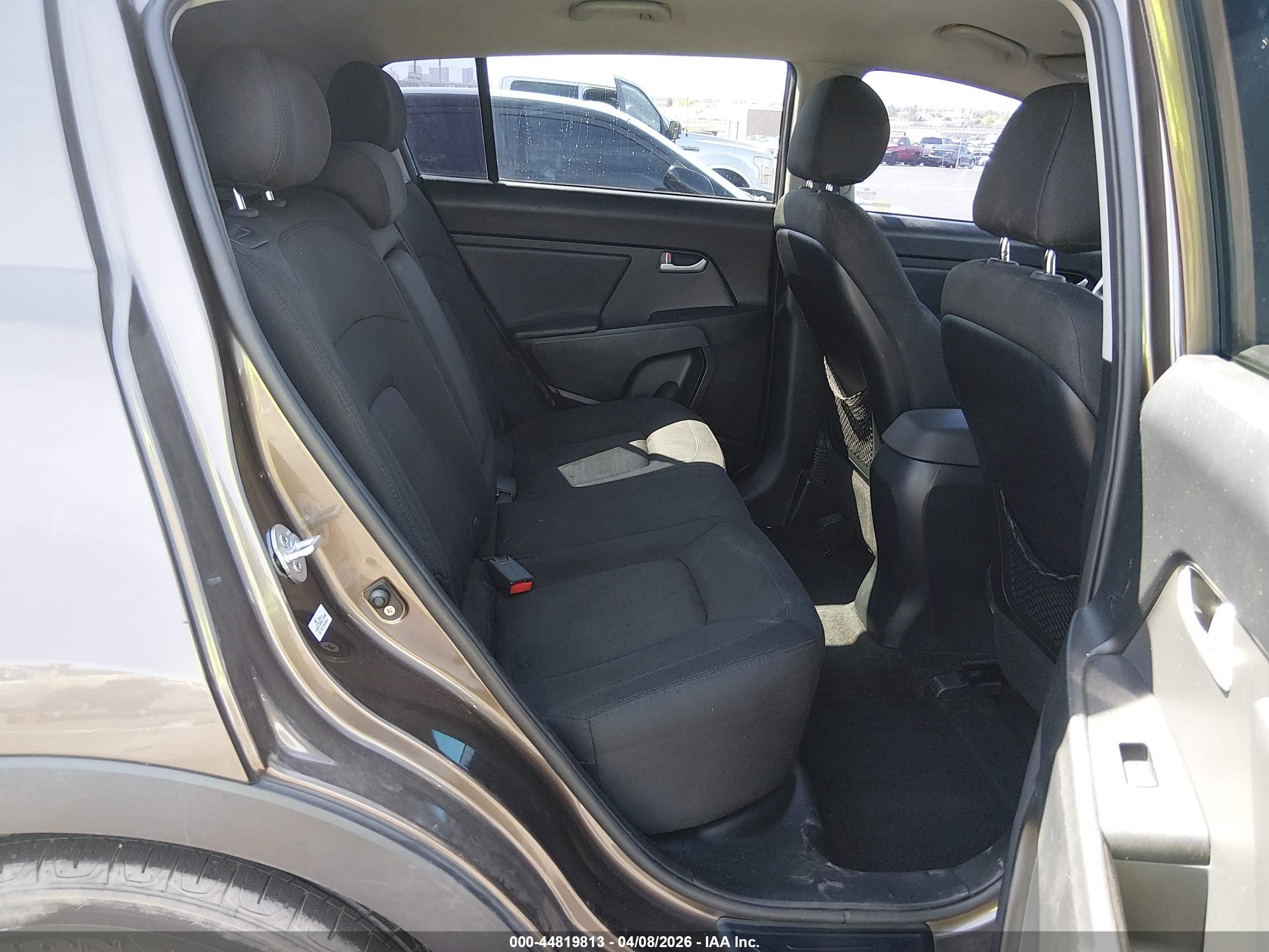 2013 Kia Sportage VIN KNDPB3A29D7391317 IAAI salvage auction — Rear End, Salvage (Nevada), sold $2,150 on 2026-07-12 (photo 8)
