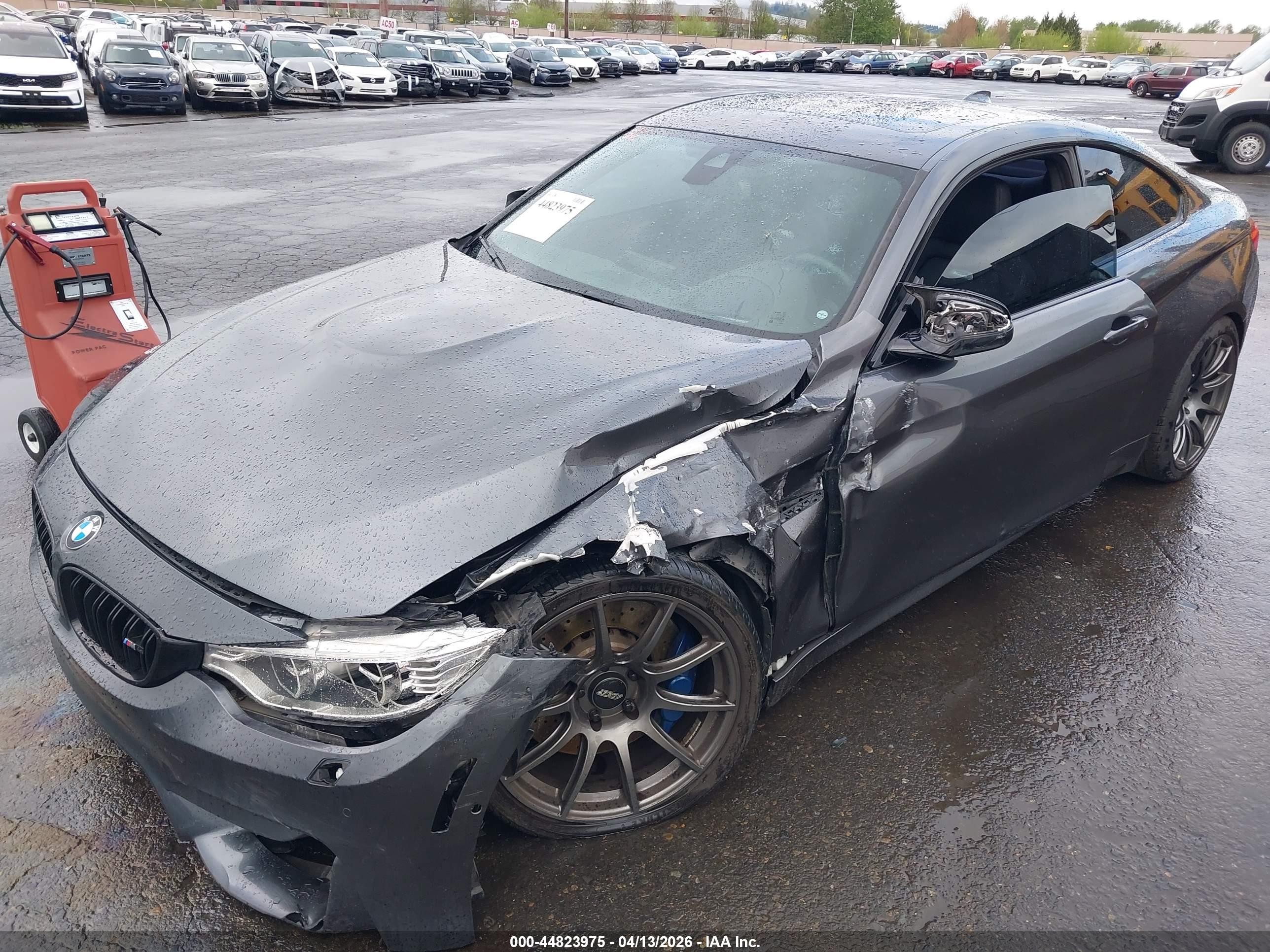 2015 BMW M4 VIN WBS3R9C52FK331926 IAAI salvage auction — Side, Salvage (Oregon), sold $14,250 on 2026-07-09 (photo 6)