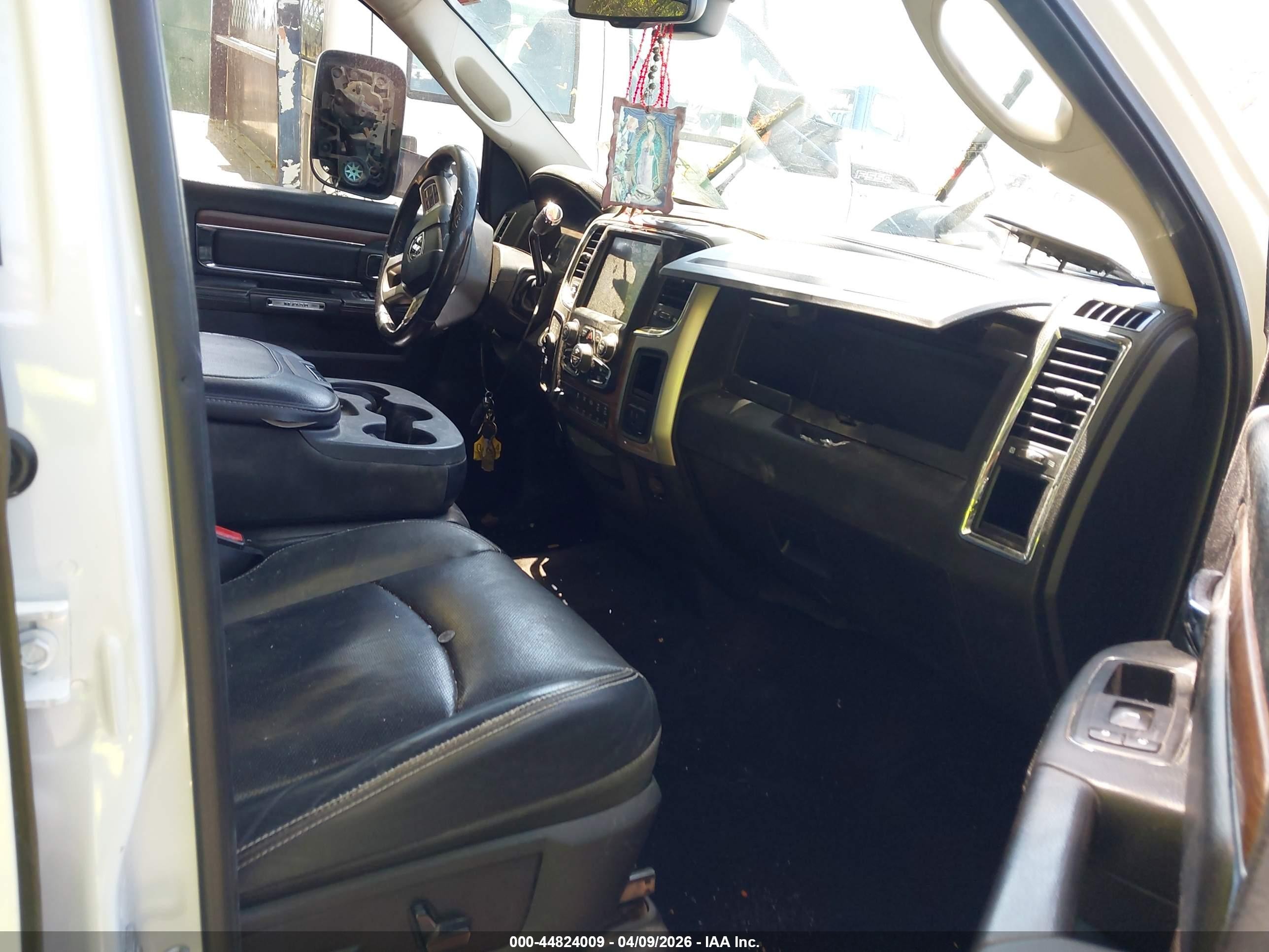 2017 Ram 2500 VIN 3C6UR5FL6HG586384 IAAI salvage auction — Front End, Salvage (Idaho), sold $8,600 on 2026-09-13 (photo 5)
