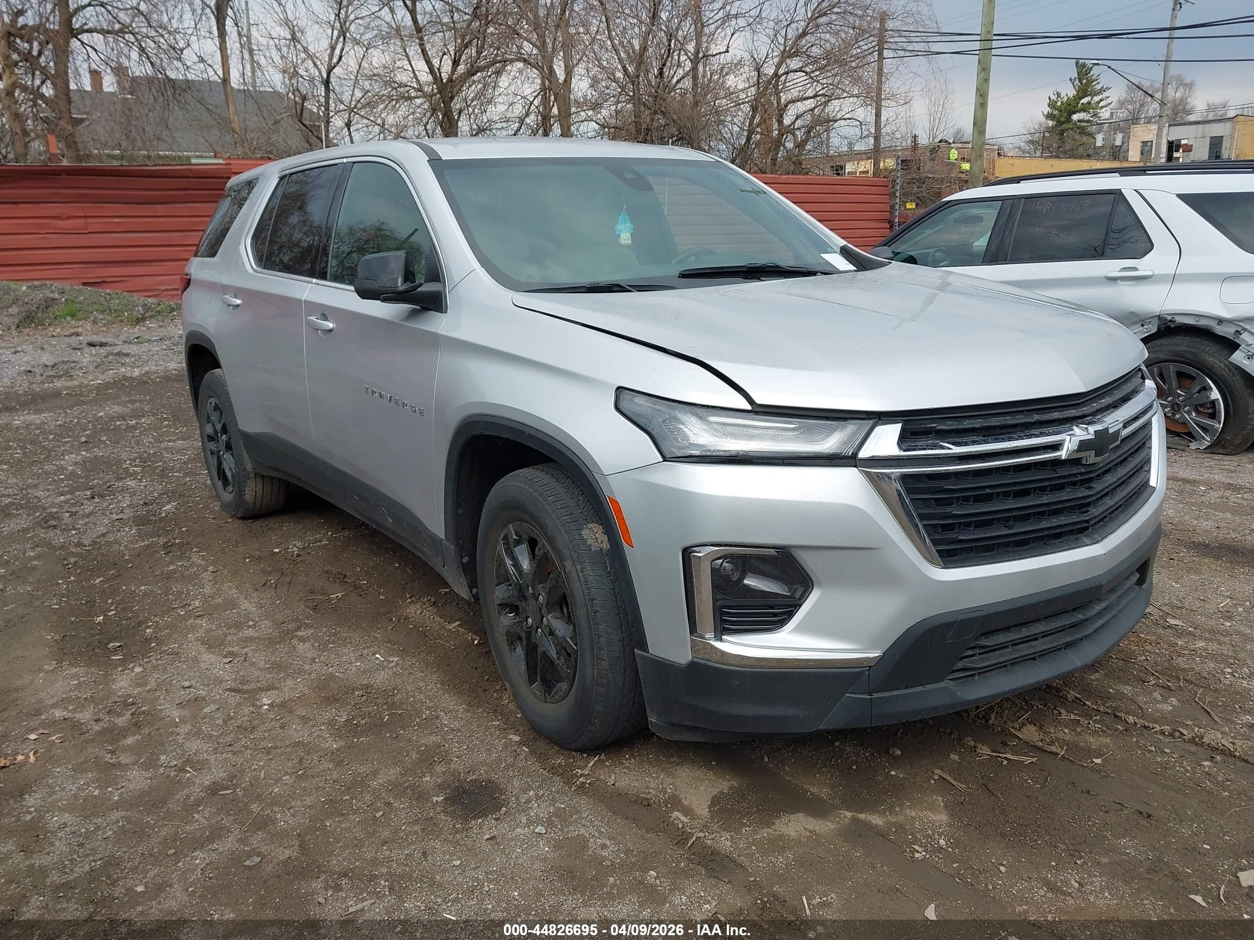 2022 Chevrolet Traverse VIN 1GNERFKW5NJ117551 — IAAI salvage auction photo