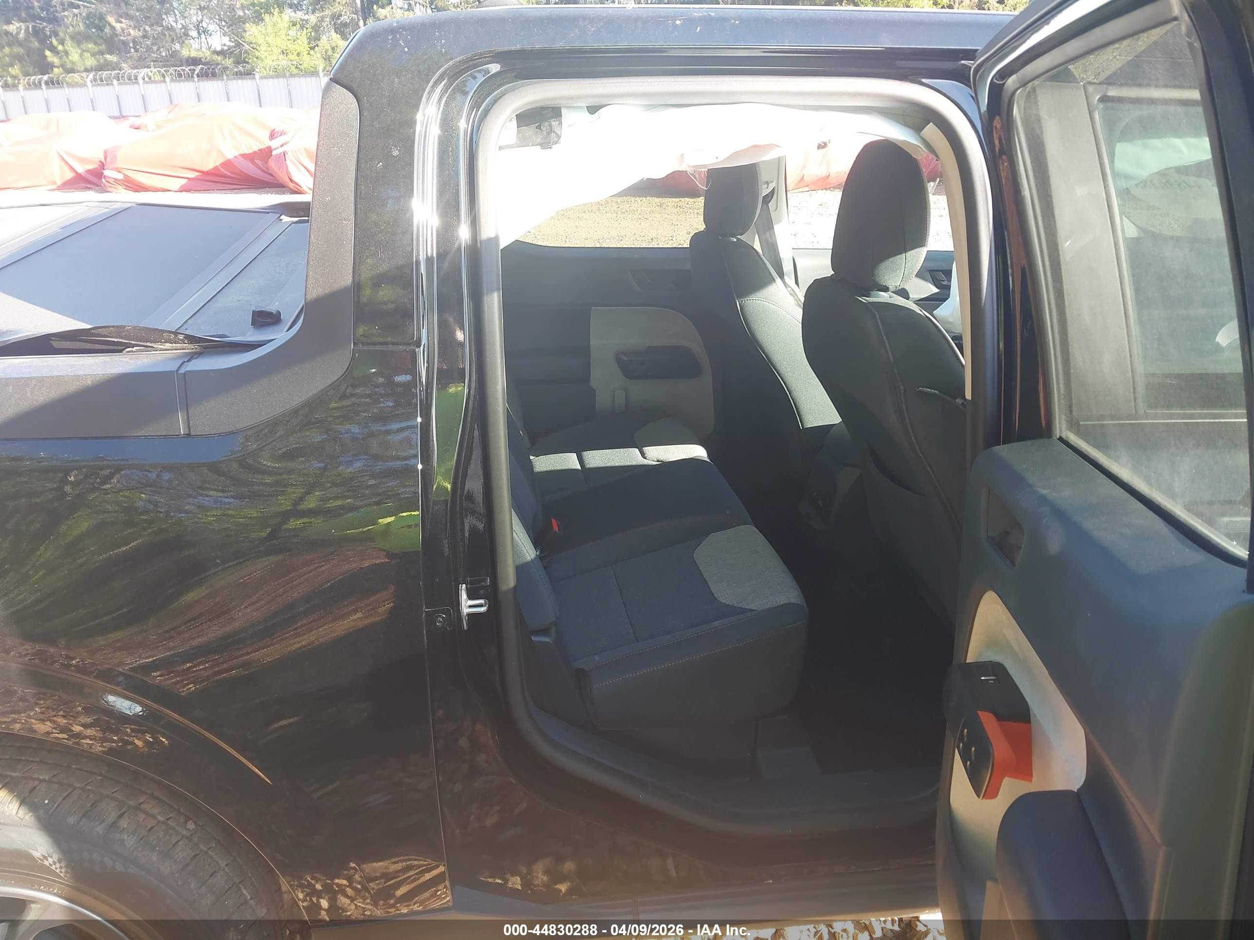 2024 Ford Maverick VIN 3FTTW8H92RRB57281 IAAI salvage auction — All Over, Salvage (Idaho), sold $575 on 2026-08-20 (photo 8)