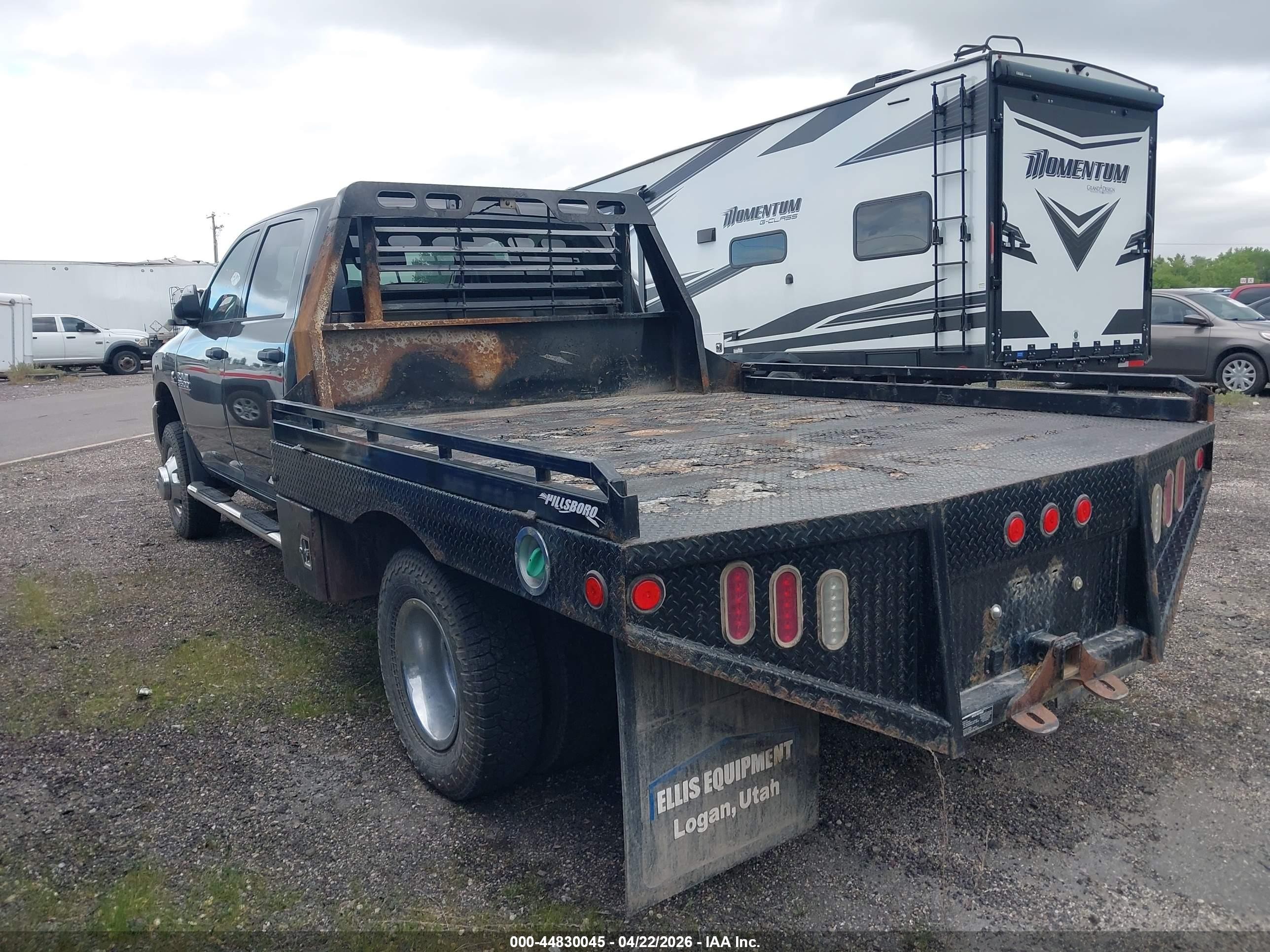 2017 Ram 3500 VIN 3C7WRTCL3HG678050 IAAI salvage auction — Rear End, Salvage (Idaho), sold $23,950 on 2026-07-09 (photo 4)