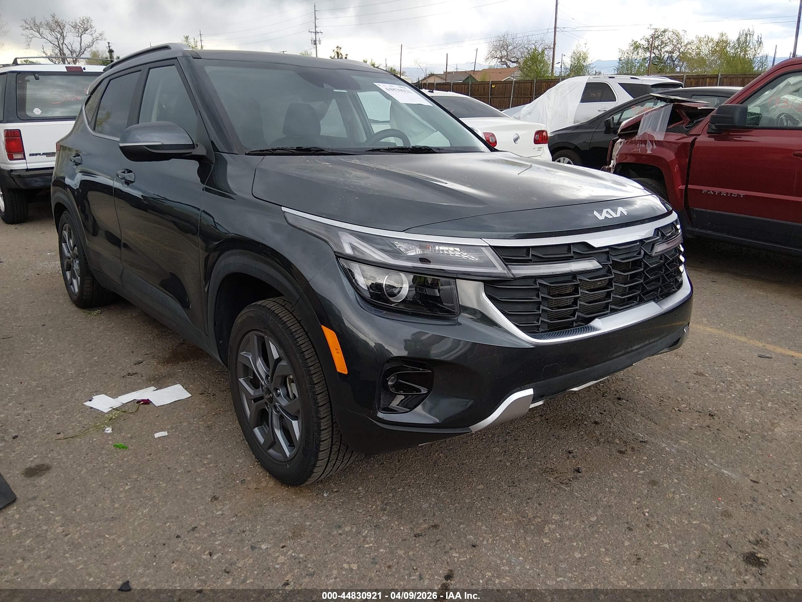 2024 Kia Seltos VIN KNDEUCAA8R7488105 — IAAI salvage auction photo