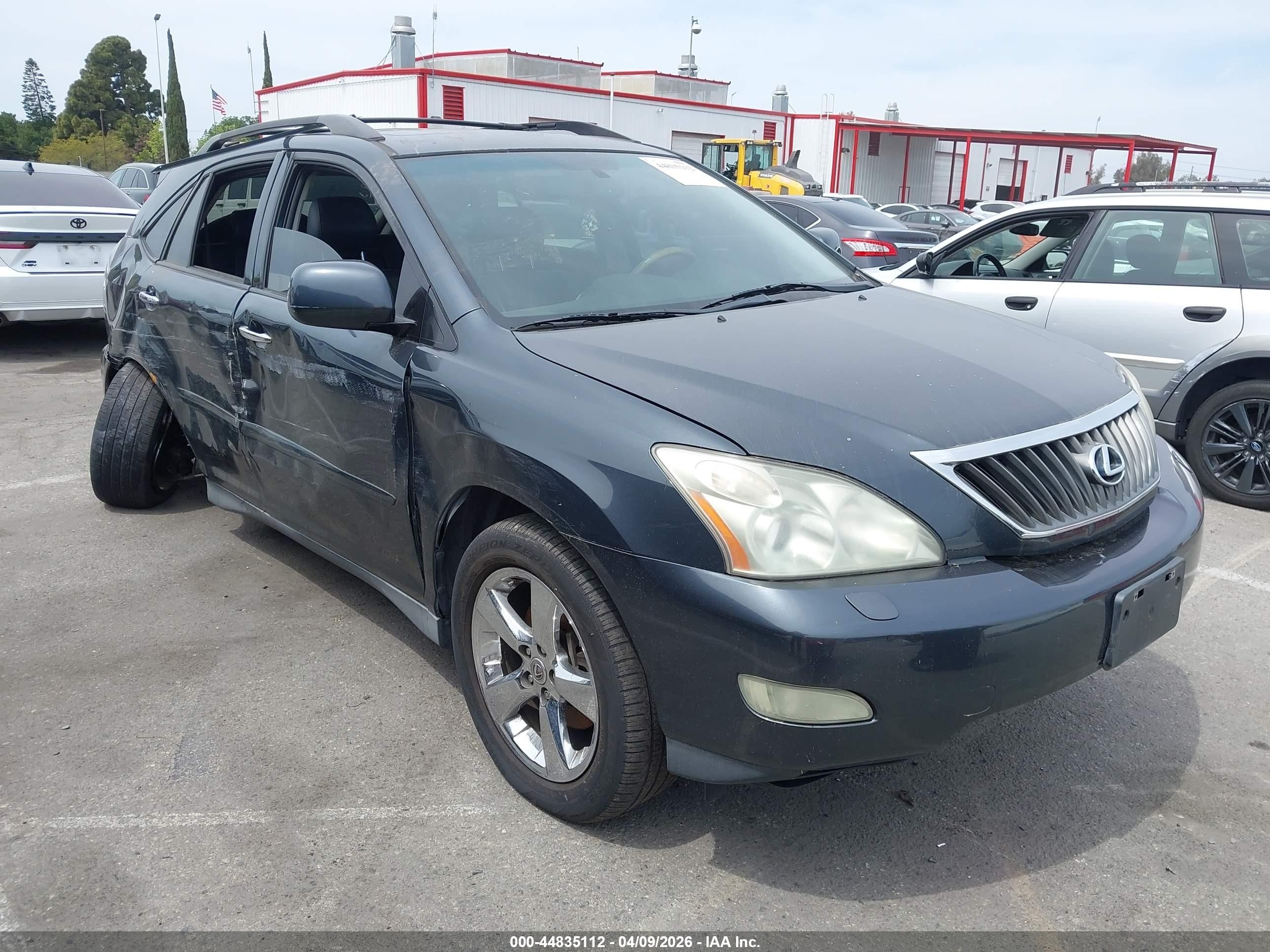 2008 Lexus RX 350 VIN 2T2GK31U58C027686 IAAI salvage auction — Side, Salvage (California), sold $1,300 on 2026-07-06 (photo 1)