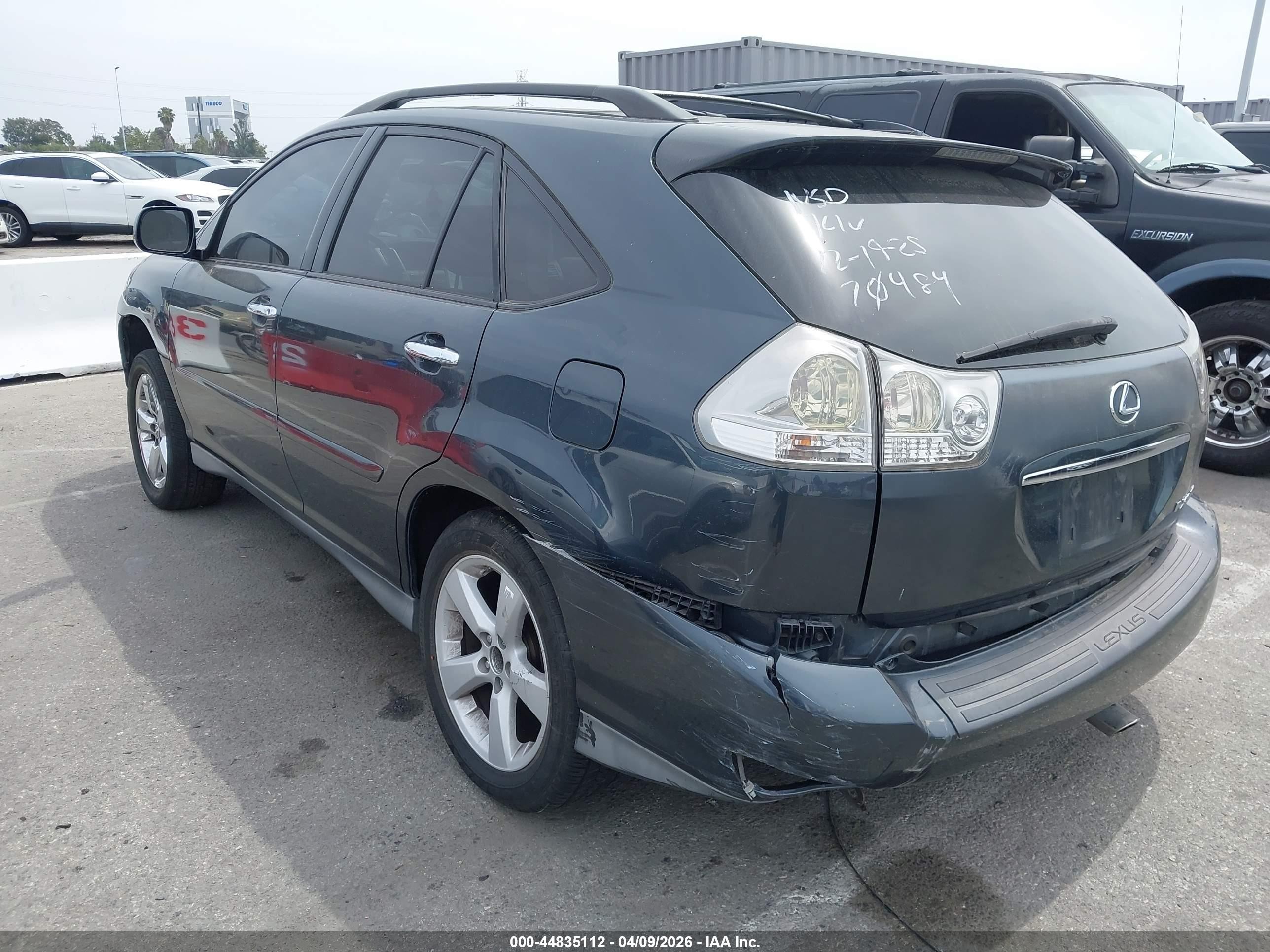 2008 Lexus RX 350 VIN 2T2GK31U58C027686 IAAI salvage auction — Side, Salvage (California), sold $1,300 on 2026-07-06 (photo 3)