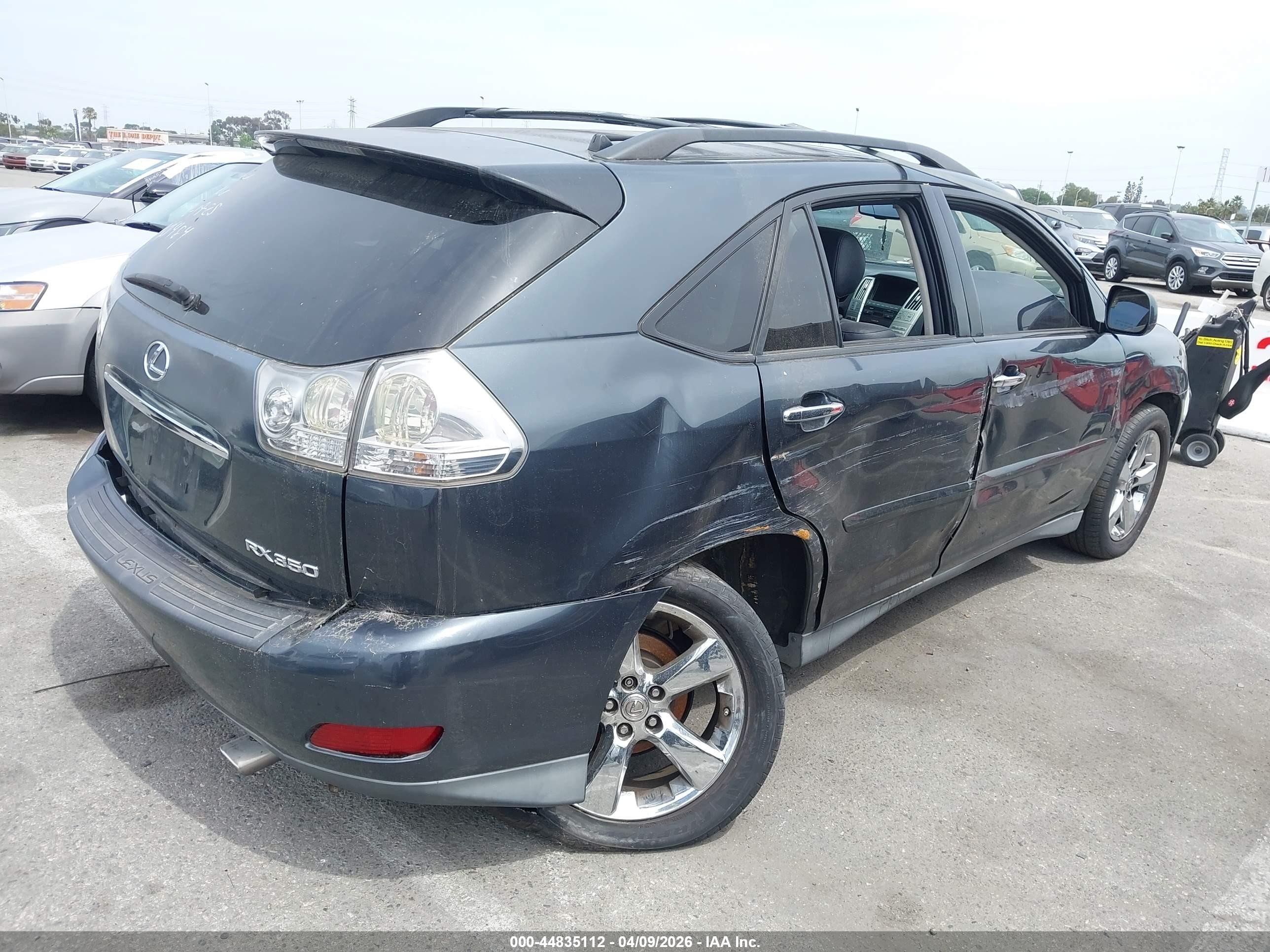 2008 Lexus RX 350 VIN 2T2GK31U58C027686 IAAI salvage auction — Side, Salvage (California), sold $1,300 on 2026-07-06 (photo 4)