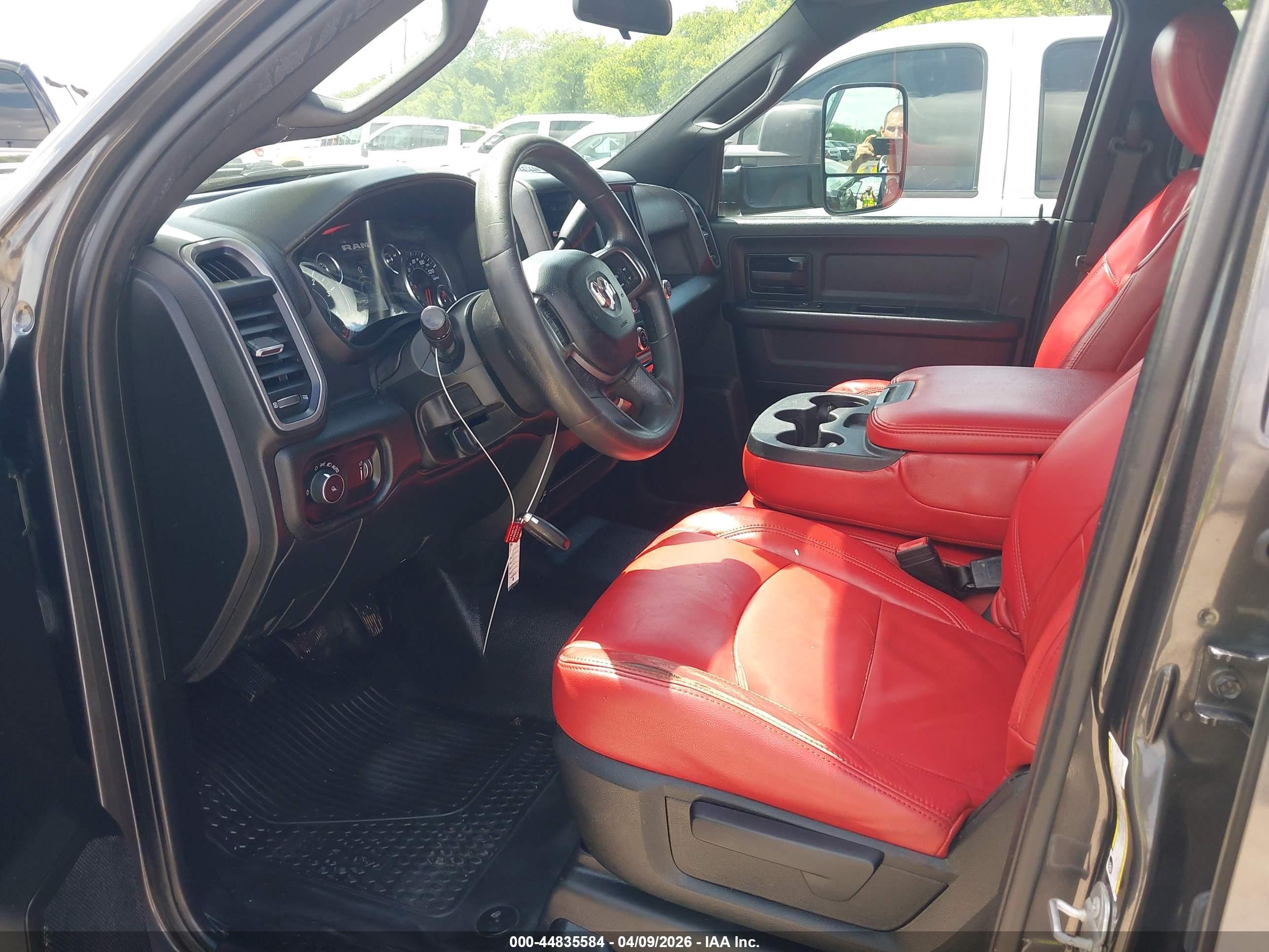 2021 Ram 3500 VIN 3C63RPGLXMG671650 IAAI salvage auction — Repossession, Clear (Texas), sold $18,250 on 2026-04-13 (photo 6)