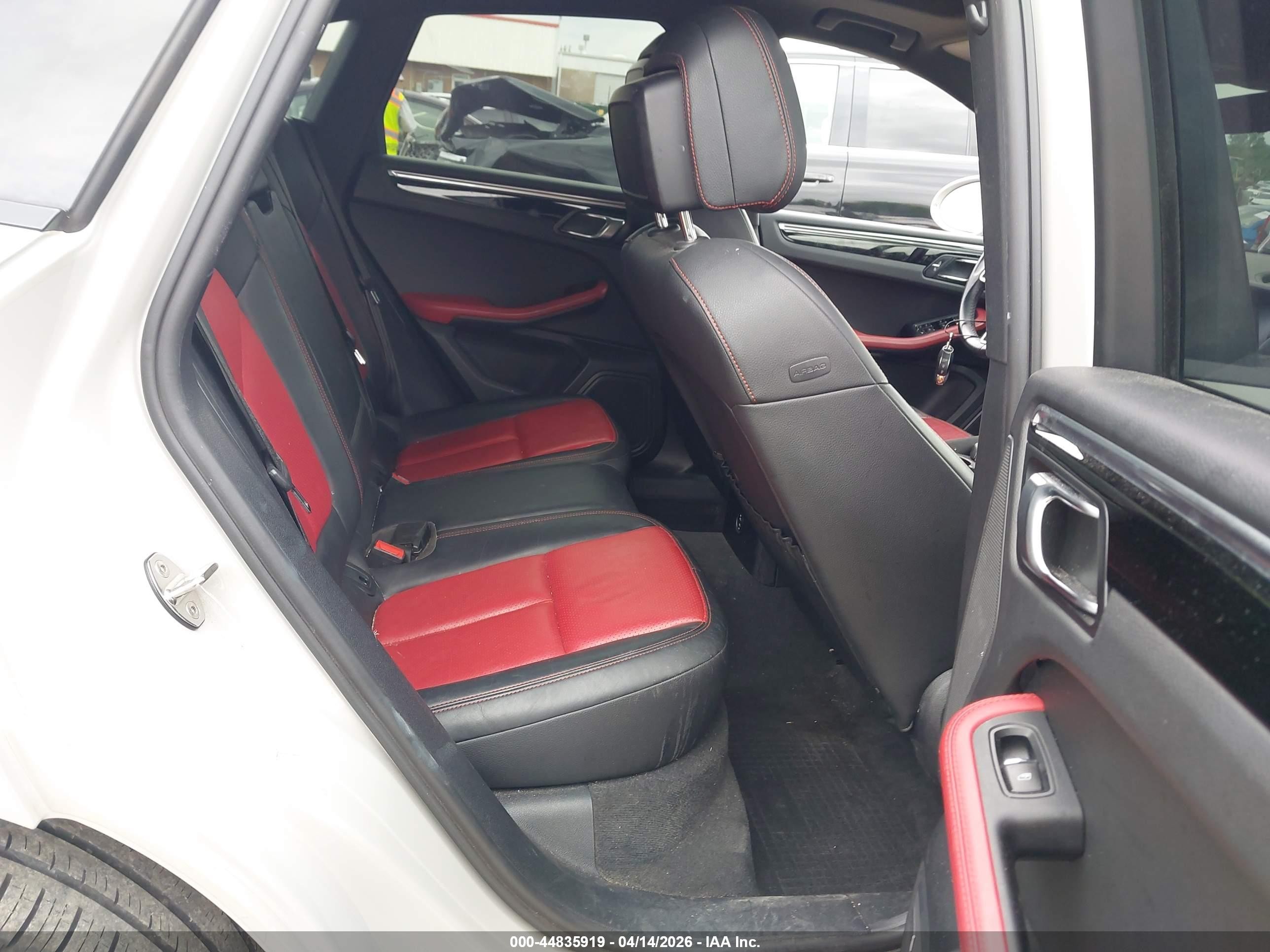 2021 Porsche Macan VIN WP1AA2A56MLB09721 IAAI salvage auction — Front End, Clear (Oklahoma), sold $16,150 on 2026-07-01 (photo 8)