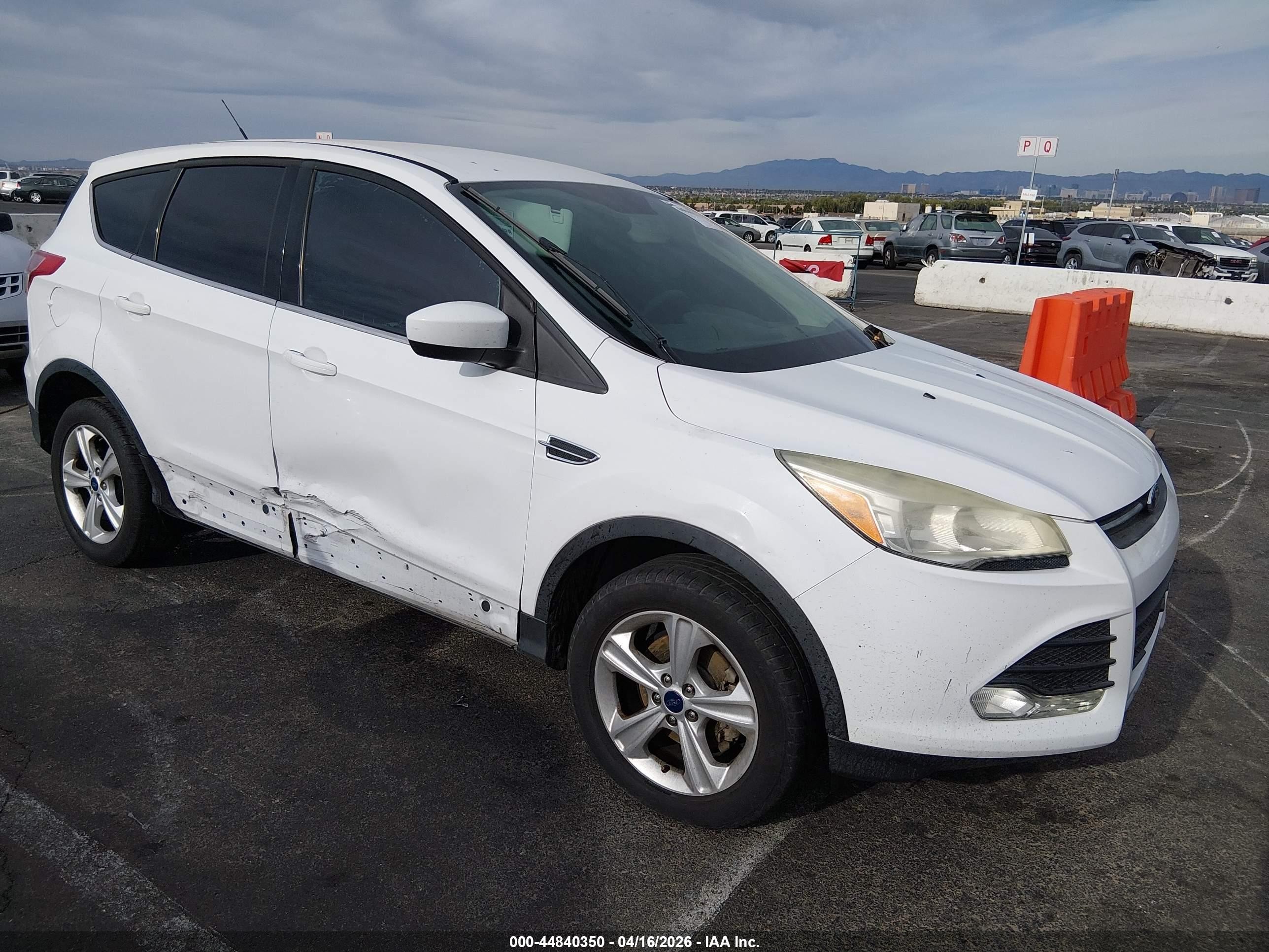2014 Ford Escape VIN 1FMCU0GX5EUB64389 IAAI salvage auction — Normal Wear, Salvage (Texas), sold $100 on 2026-07-10 (photo 1)