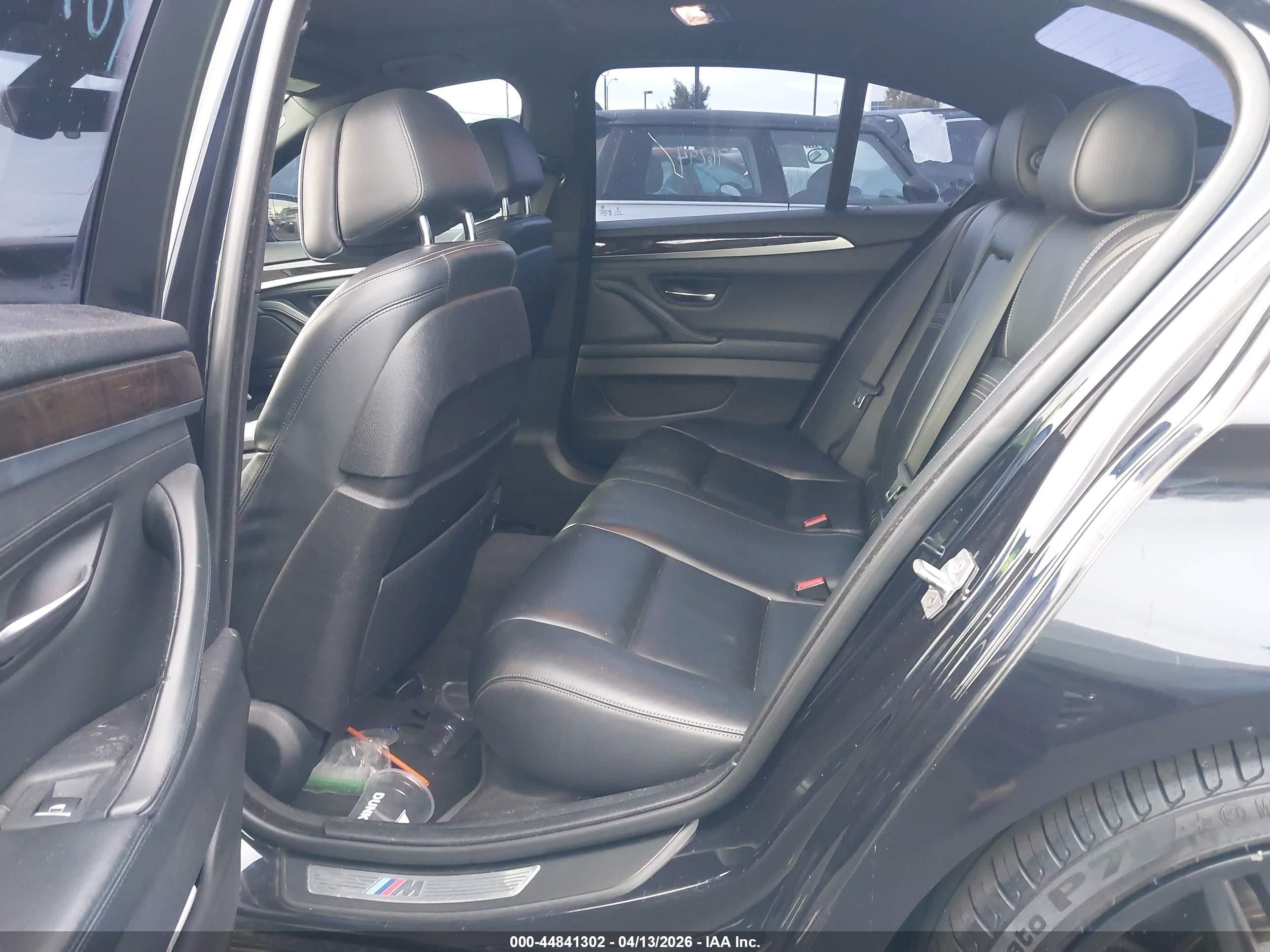 2015 BMW 5er VIN WBA5B1C54FD918202 IAAI salvage auction — Side, Salvage Certificate (California), sold $2,600 on 2026-10-03 (photo 8)