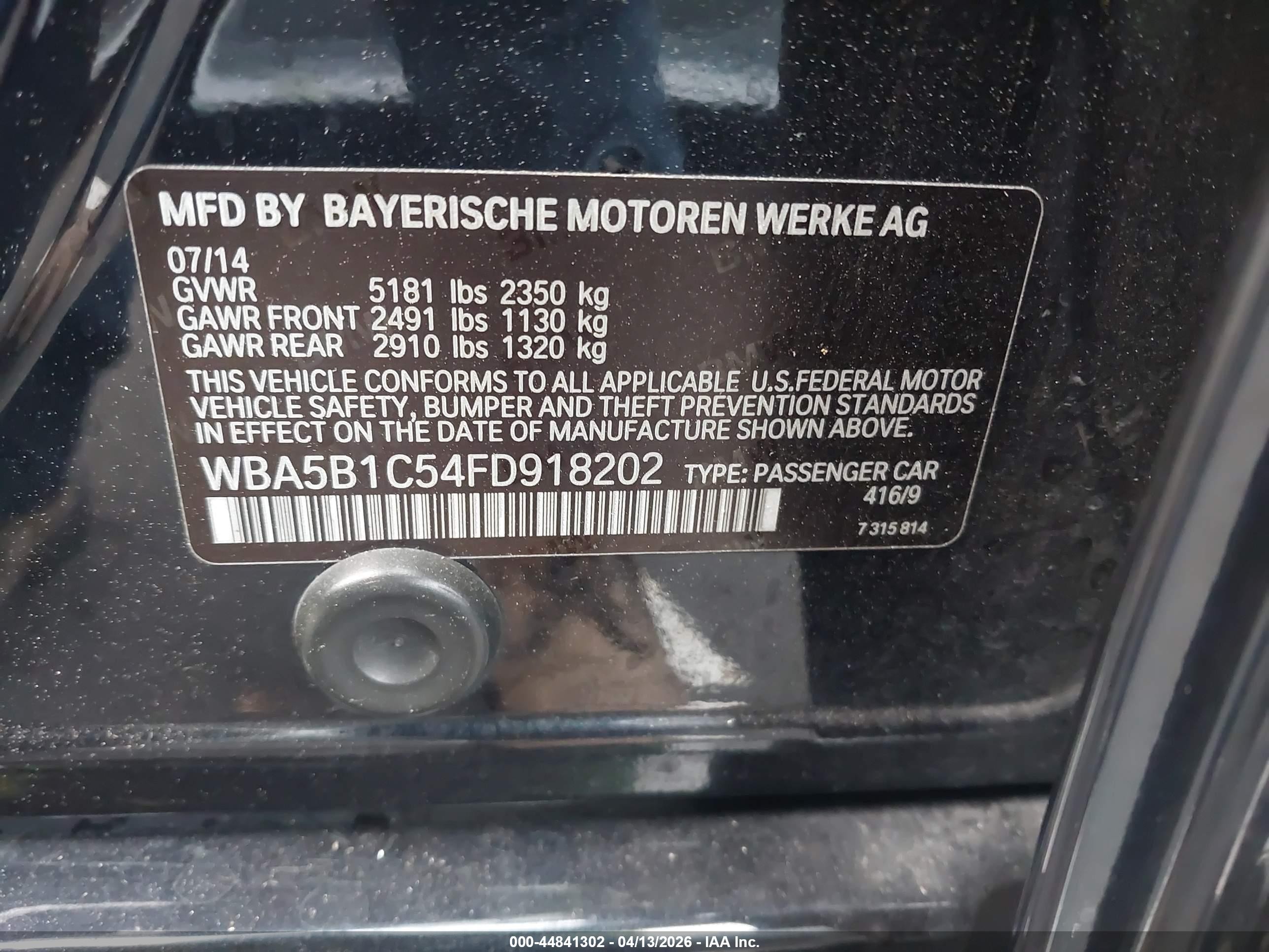 2015 BMW 5er VIN WBA5B1C54FD918202 IAAI salvage auction — Side, Salvage Certificate (California), sold $2,600 on 2026-10-03 (photo 9)