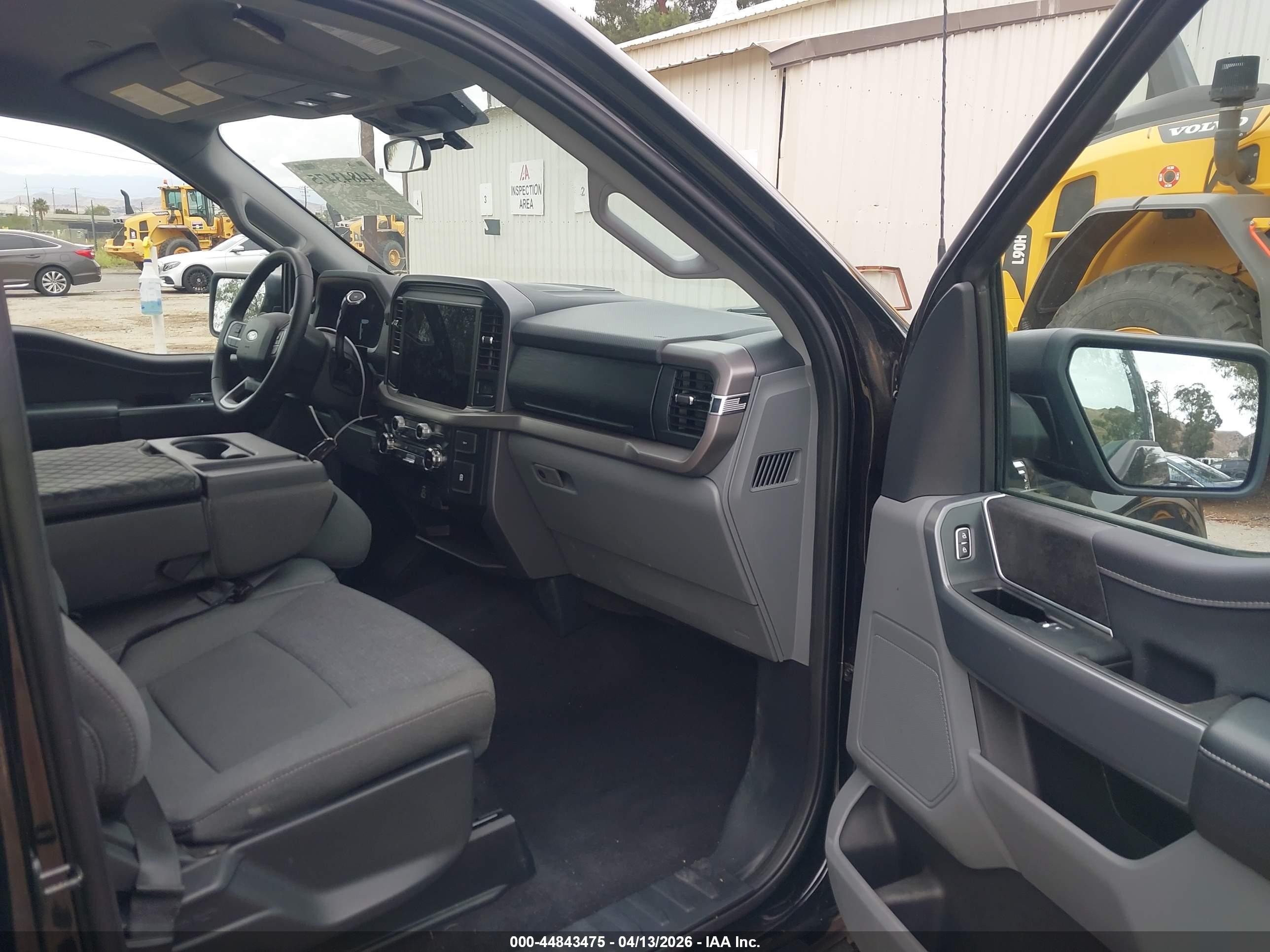 2025 Ford F-150 VIN 1FTEW3K57SKE28203 IAAI salvage auction — Front End, Salvage (California), sold $16,900 on 2026-07-10 (photo 5)