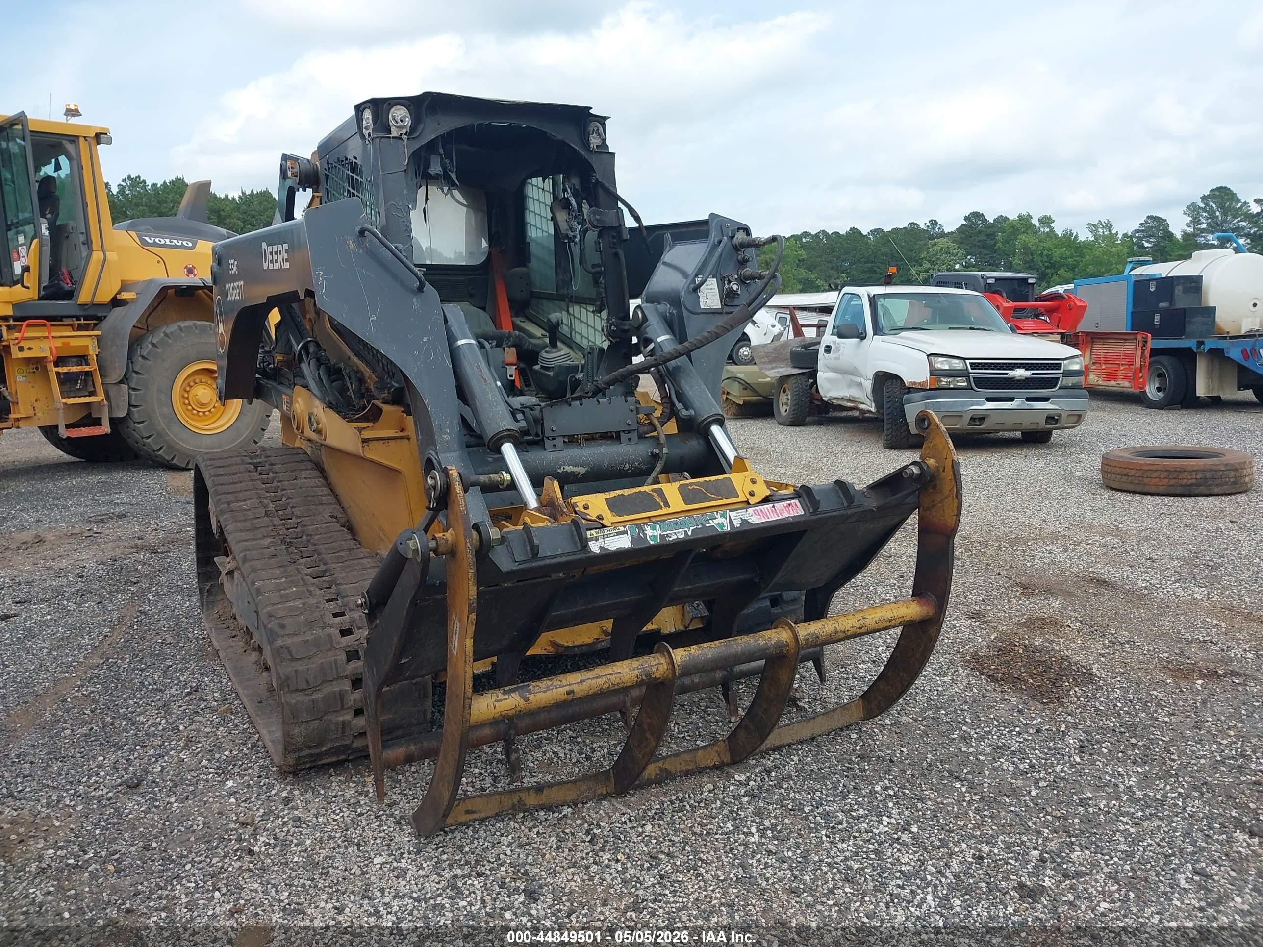 2024 John deere 331g VIN 1T0331GMCRF458166 IAAI salvage auction — Unknown, Bill Of Sale (Texas), sold $18,400 on 2026-07-02 (photo 1)
