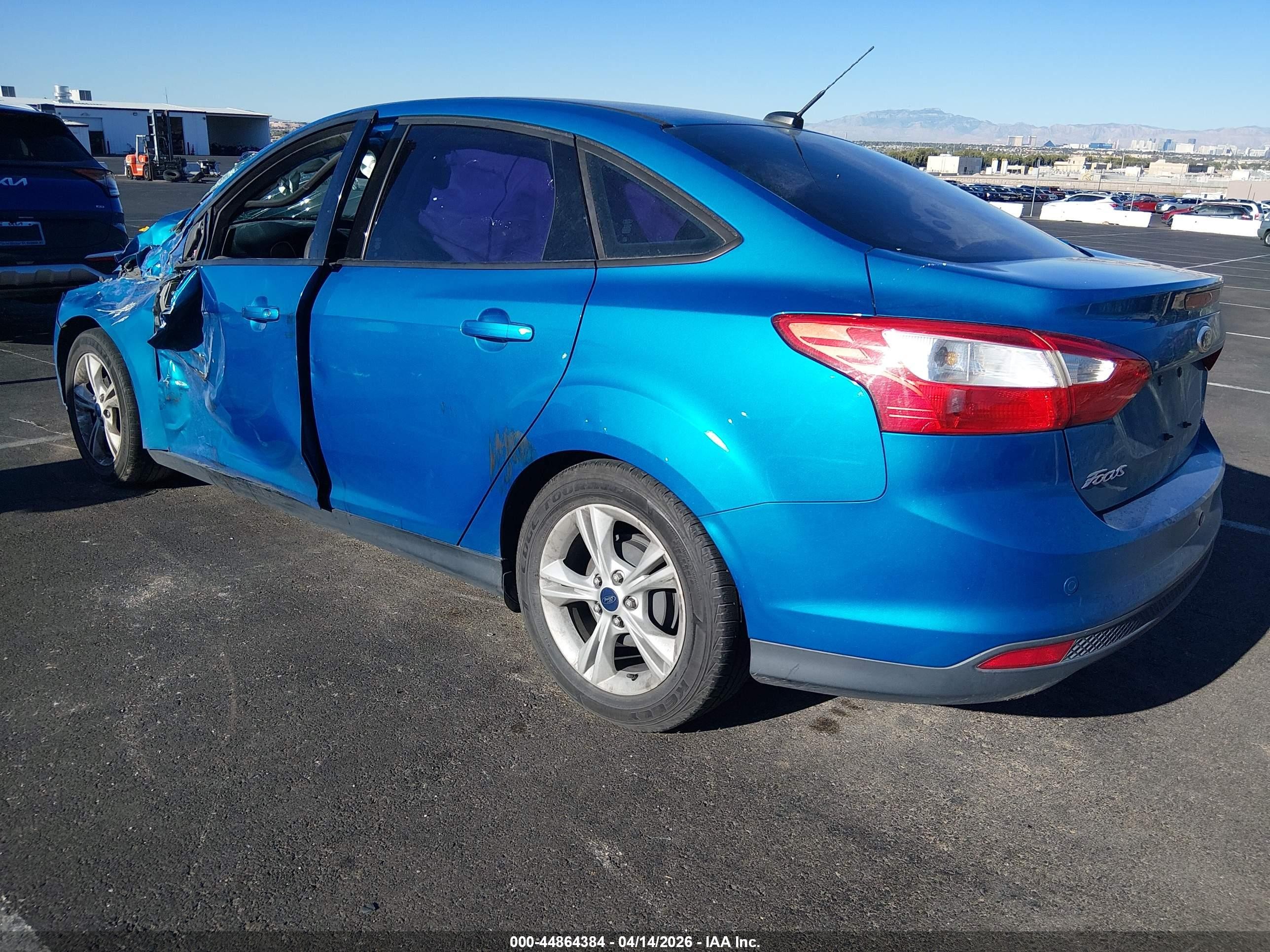 2014 Ford Focus VIN 1FADP3F22EL399397 IAAI salvage auction — Biohazard/Chemical, Salvage (Nevada), sold $100 on 2026-07-10 (photo 3)