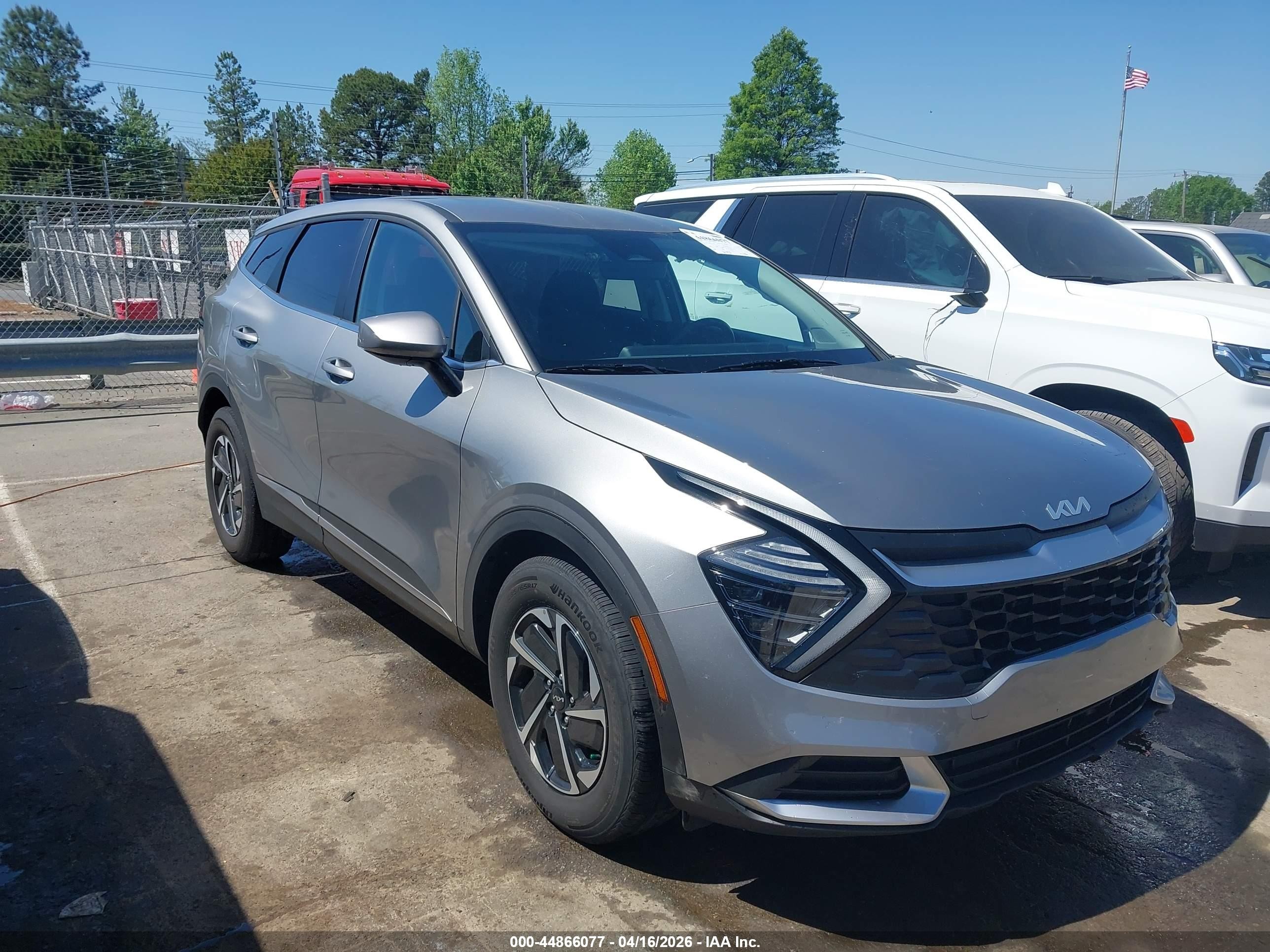 2025 Kia Sportage Hybrid VIN KNDPU3DG1S7206997 — IAAI salvage auction photo