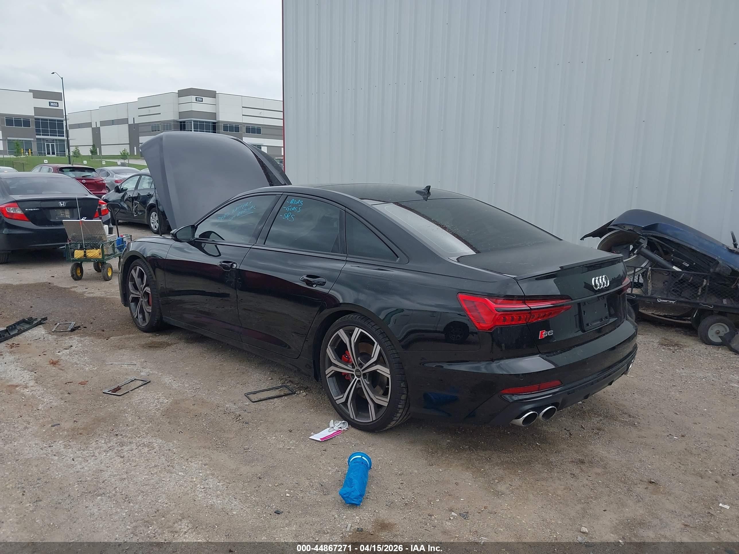2025 Audi S6 VIN WAUEFBF26SN046315 IAAI salvage auction — Side, Original (Texas), sold $31,500 on 2026-05-26 (photo 3)