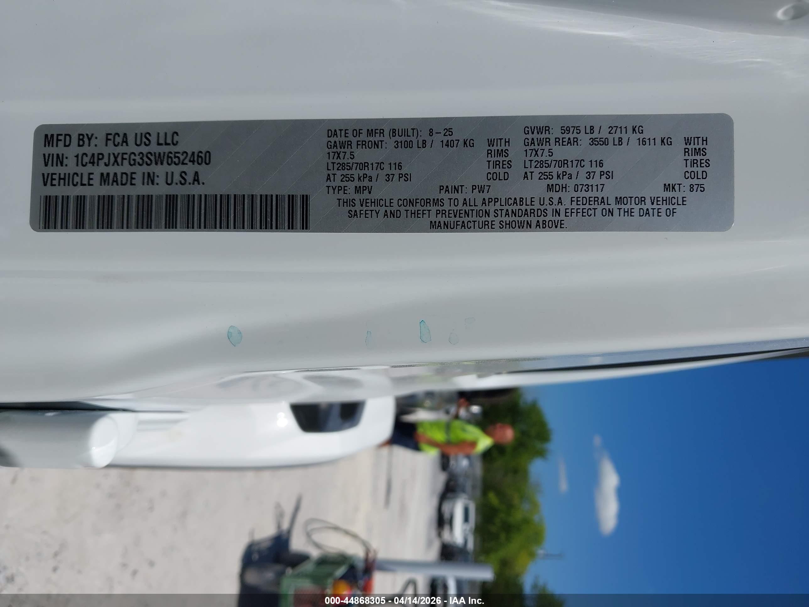 2025 Jeep Wrangler / VIN 1C4PJXFG3SW652460 IAAI salvage auction — Unknown, Rebuildable (Florida), sold $23,050 on 2026-08-24 (photo 9)