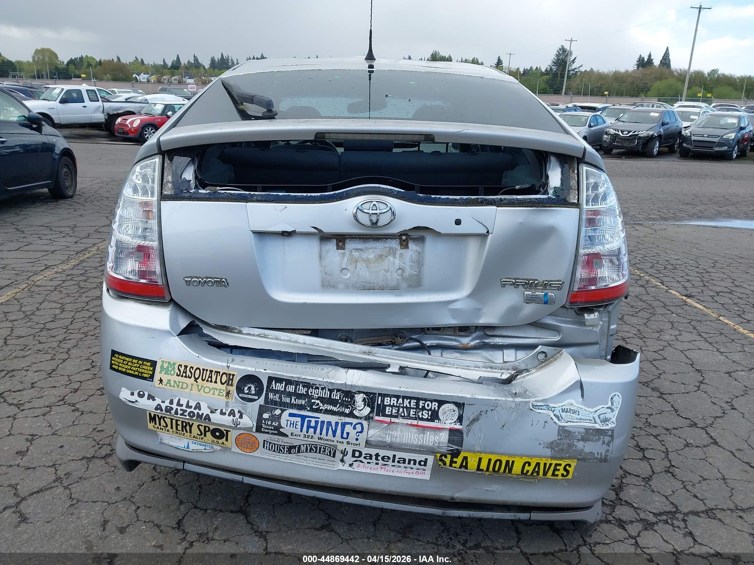 2007 Toyota Prius VIN JTDKB20U577682909 IAAI salvage auction — Rear End, Salvage (Oregon), sold $400 on 2026-07-03 (photo 6)