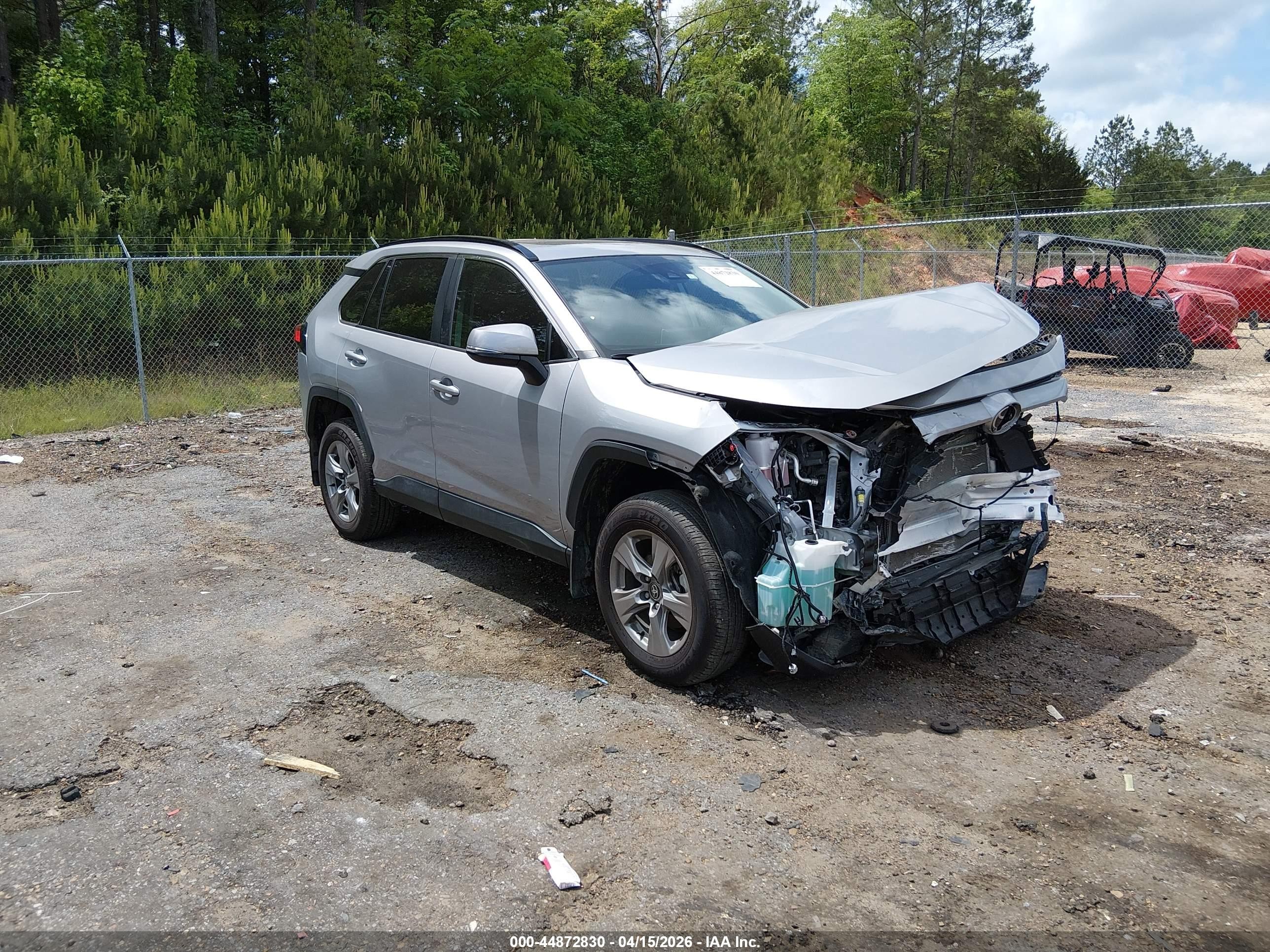 2025 Toyota RAV4 VIN 2T3W1RFV6SC331096 — IAAI salvage auction photo