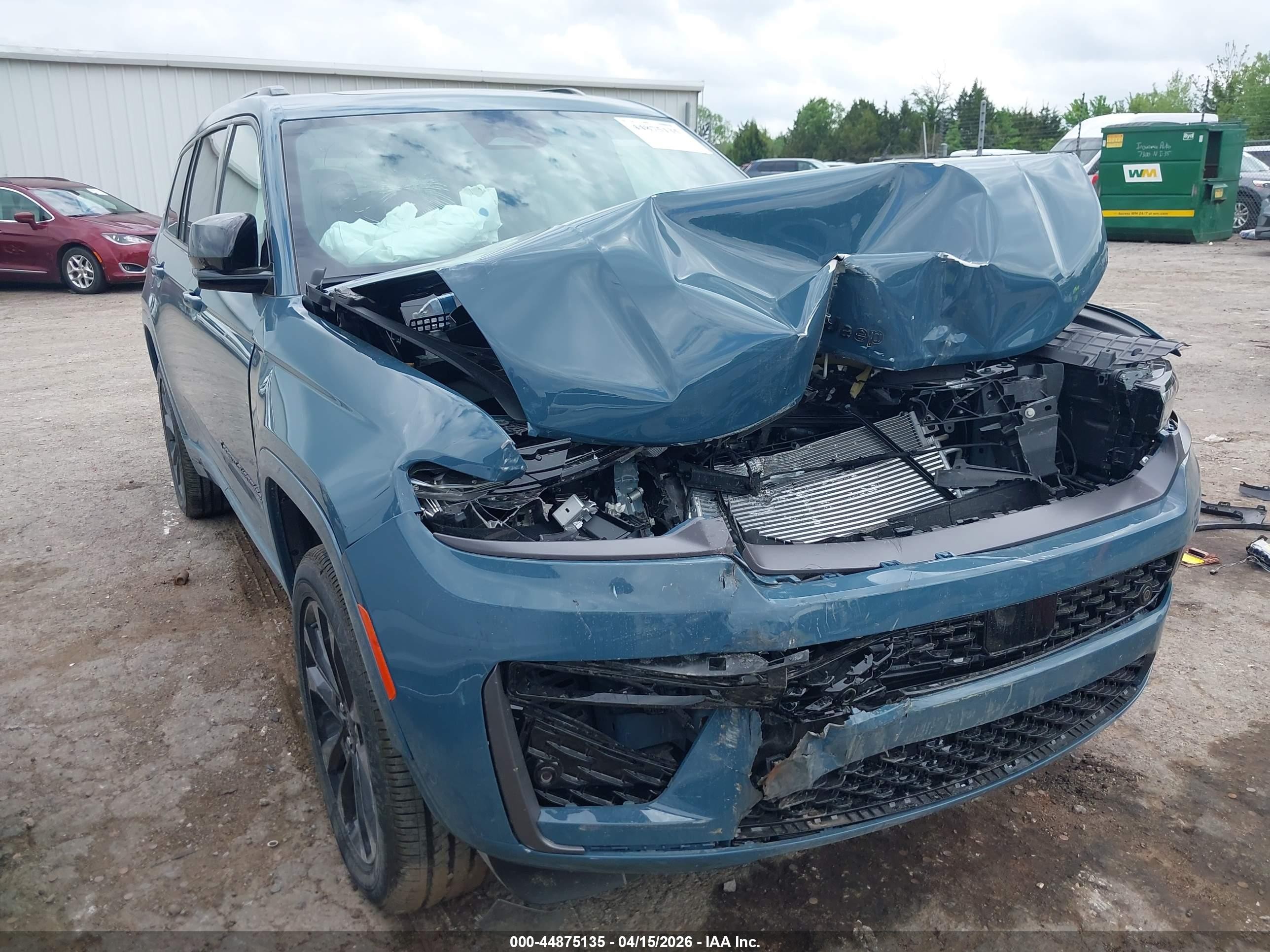 2026 Jeep Grand Cherokee L VIN 1C4RJKBRXT8566247 — IAAI salvage auction photo