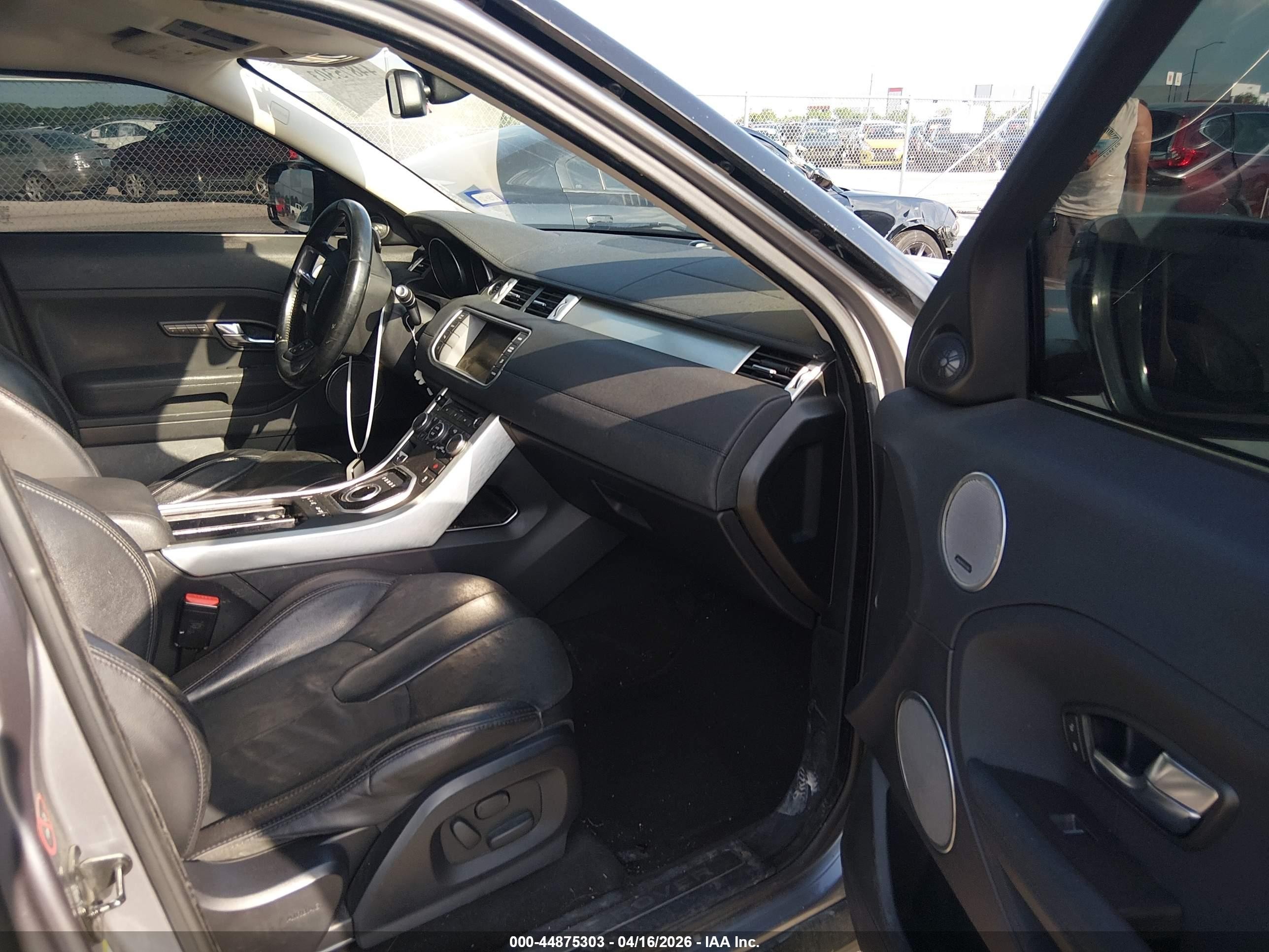 2013 Land Rover Range Rover Evoque VIN SALVN2BG3DH799852 IAAI salvage auction — Side, Original (Texas), sold $1,675 on 2026-06-30 (photo 5)