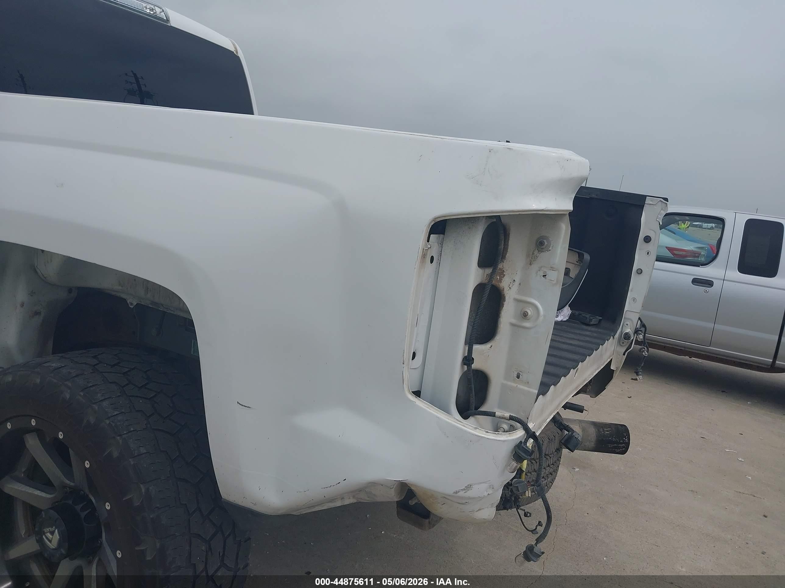 2016 Chevrolet Silverado VIN 1GC1KVE88GF148916 IAAI salvage auction — Rear End, Original (Texas), sold $9,100 on 2026-09-10 (photo 6)