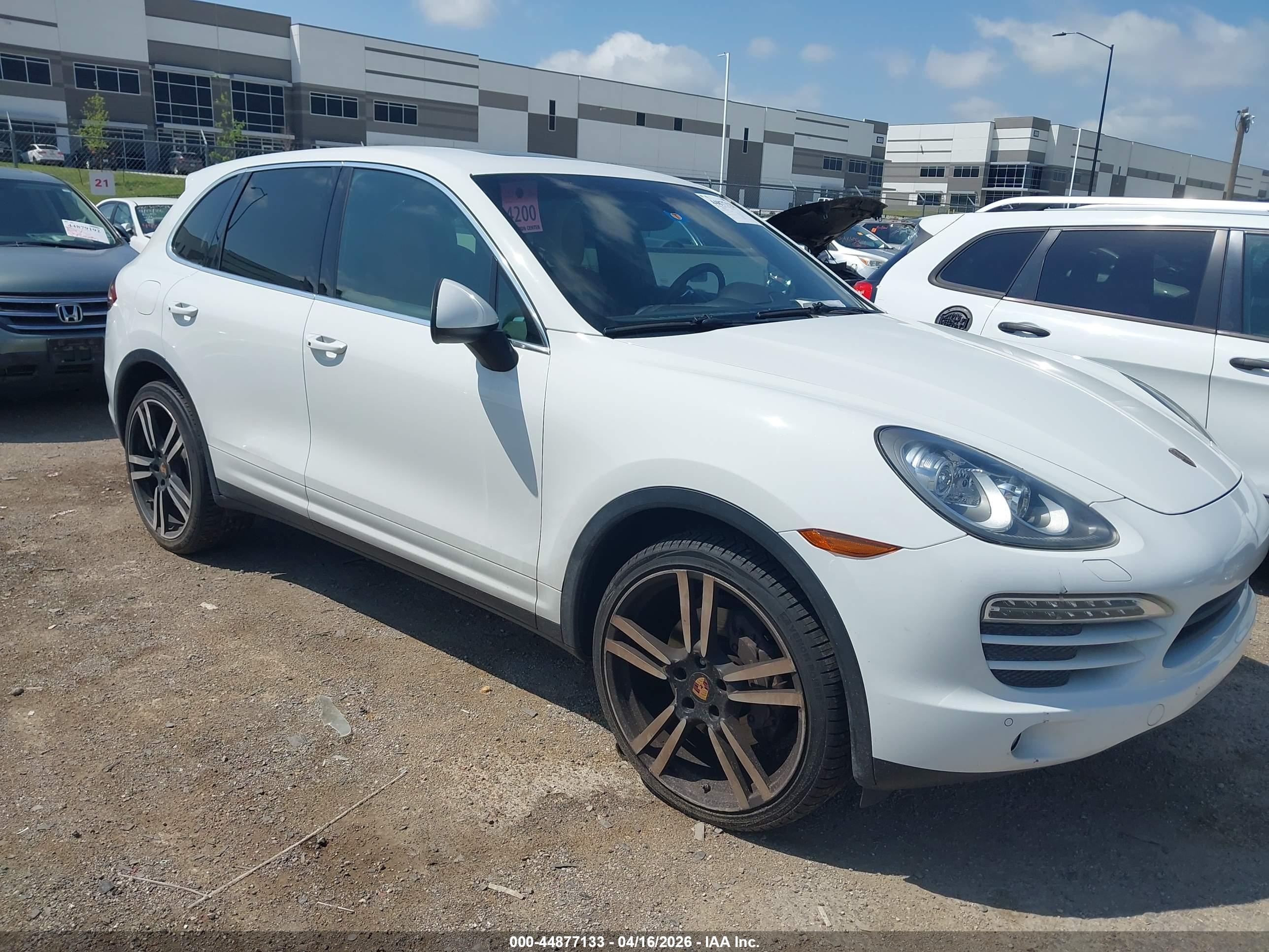 2012 Porsche Cayenne VIN WP1AA2A25CLA09629 IAAI salvage auction — Top/Roof, Original (Texas), sold $2,700 on 2026-06-30 (photo 1)