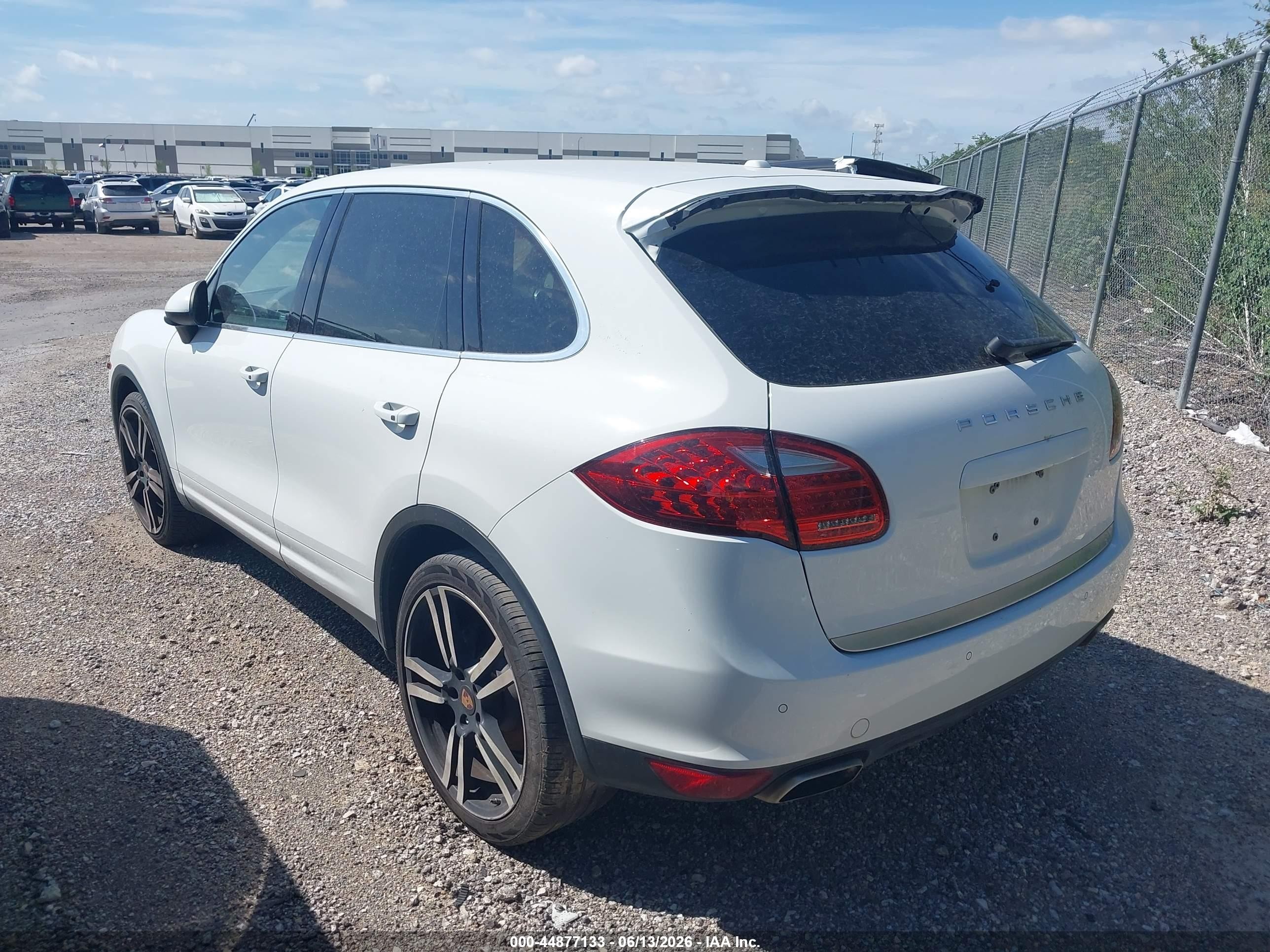2012 Porsche Cayenne VIN WP1AA2A25CLA09629 IAAI salvage auction — Top/Roof, Original (Texas), sold $2,700 on 2026-06-30 (photo 3)