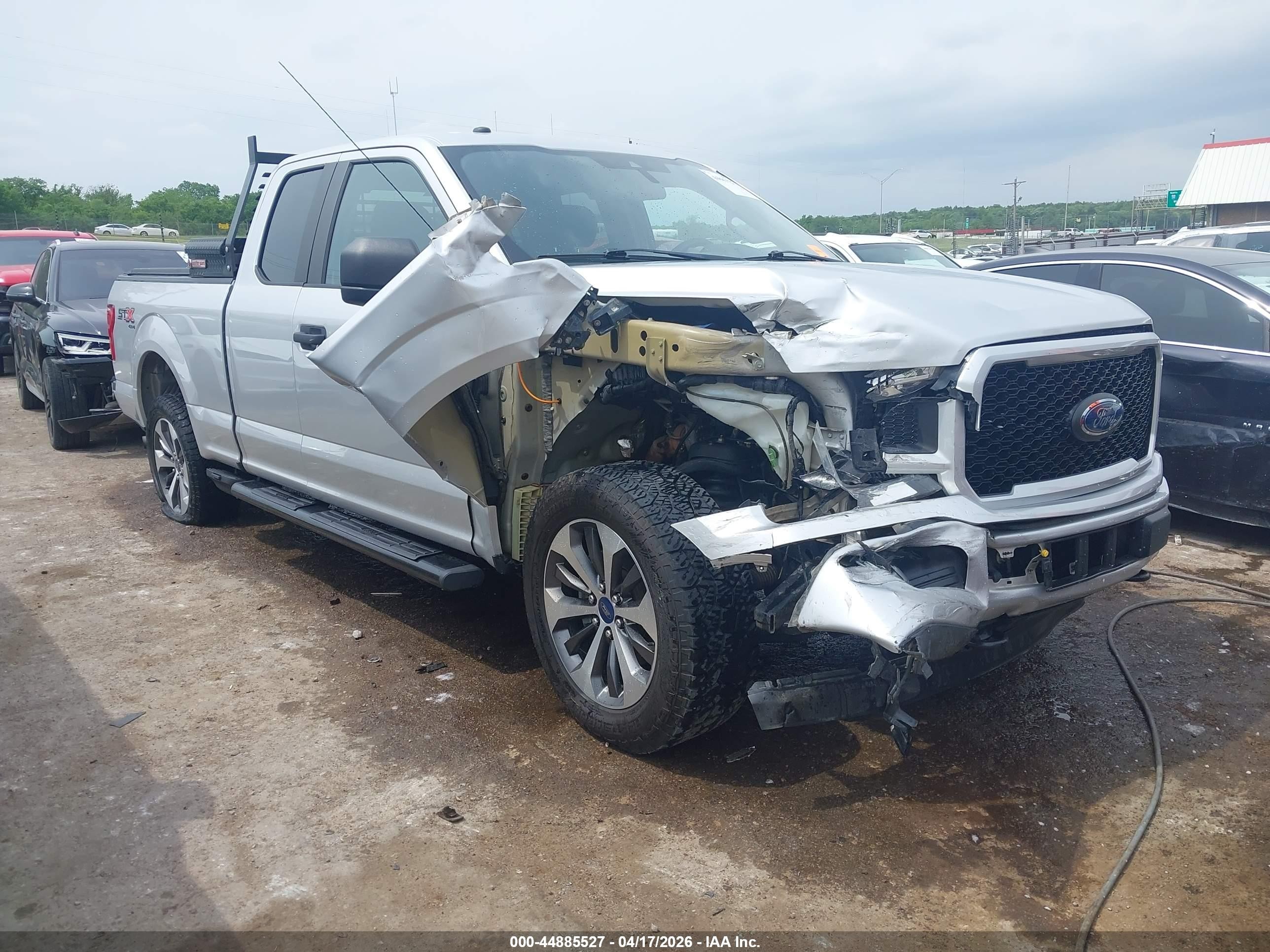 2019 Ford F-150 VIN 1FTEX1EP2KKE21318 — IAAI salvage auction photo