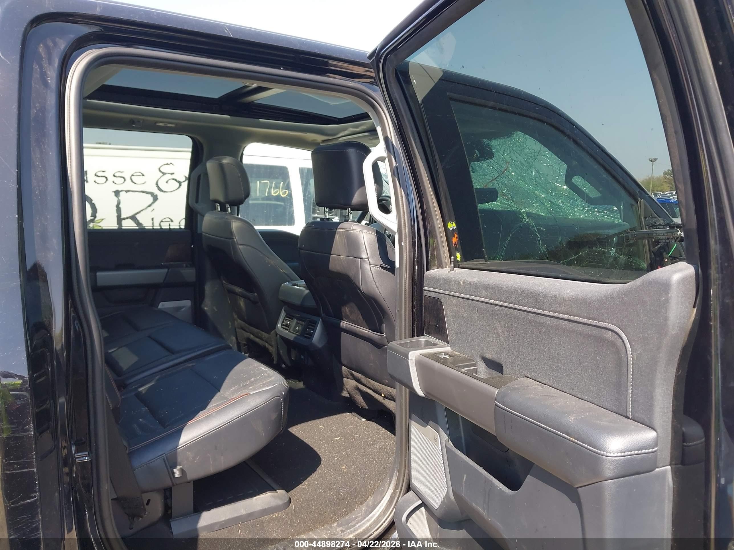 2024 Ford F250 VIN 1FT8W2BT8REF92025 IAAI salvage auction — Front End, Salvage (Illinois), sold $21,000 on 2026-05-26 (photo 8)