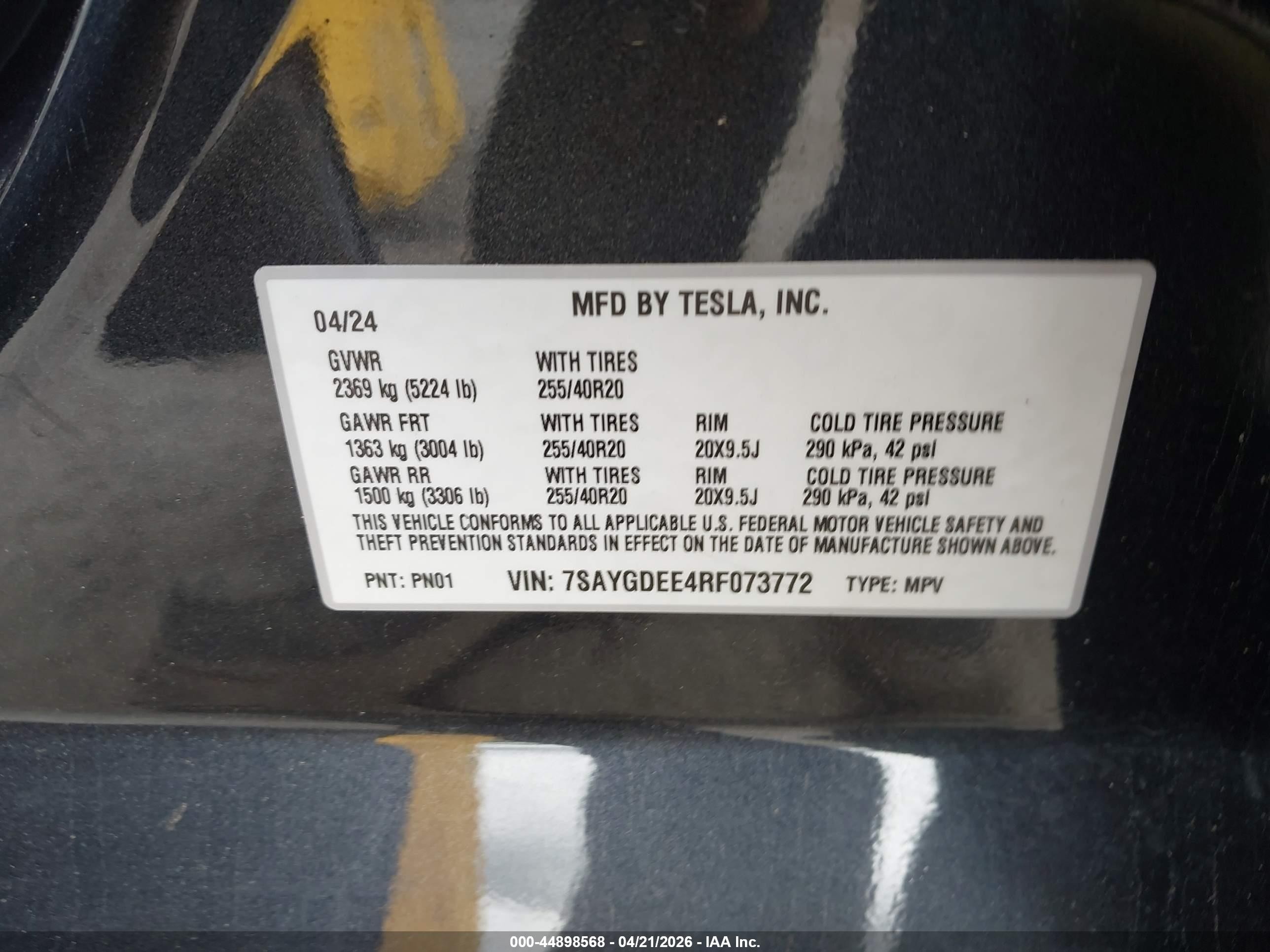 2024 Tesla Model Y VIN 7SAYGDEE4RF073772 IAAI salvage auction — Unknown, Salvage (California), sold $8,900 on 2026-07-09 (photo 9)