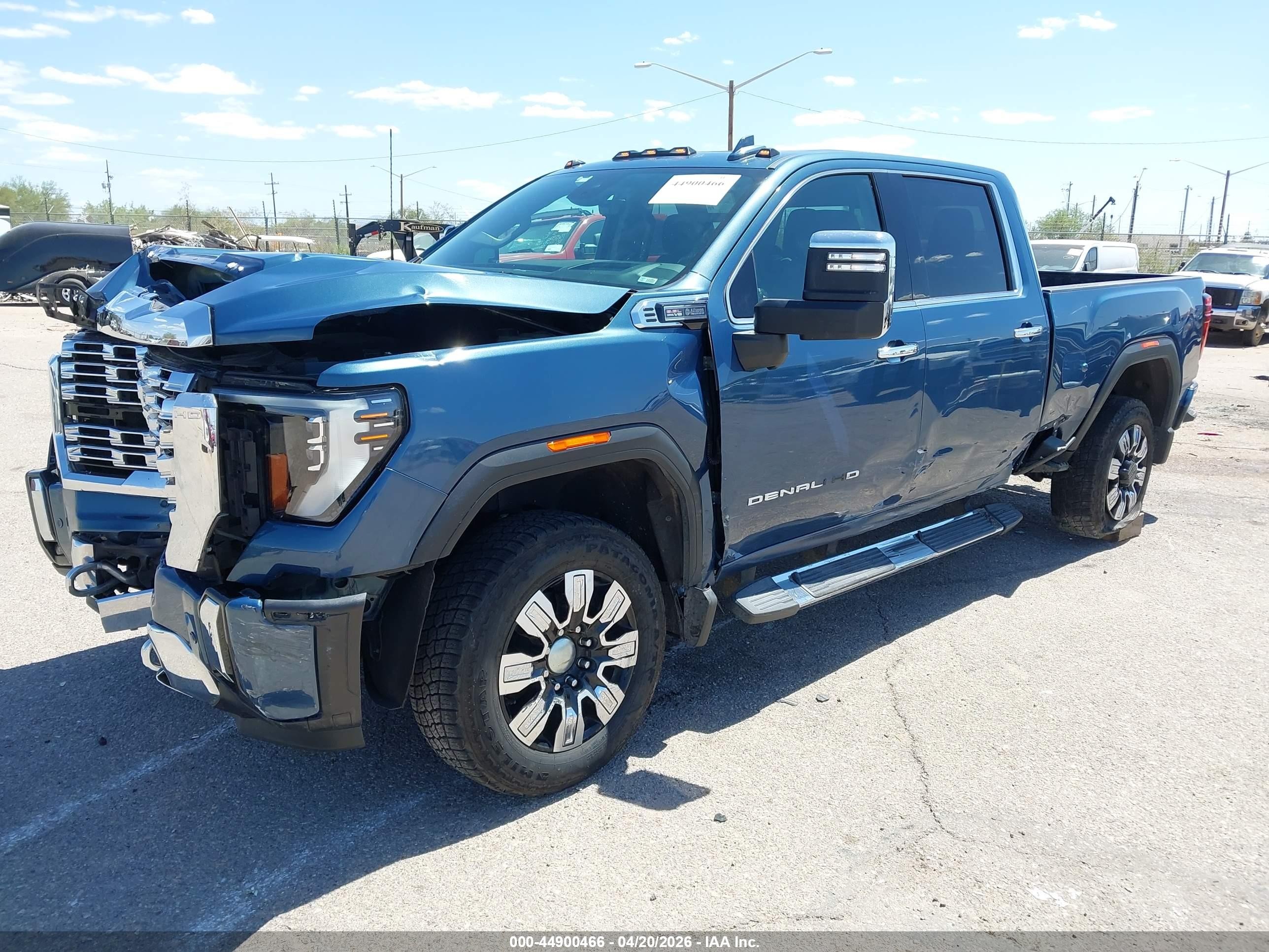 2024 GMC Sierra VIN 1GT49RE76RF243422 IAAI salvage auction — Side, Salvage (Massachusetts), sold $13,300 on 2026-07-09 (photo 2)