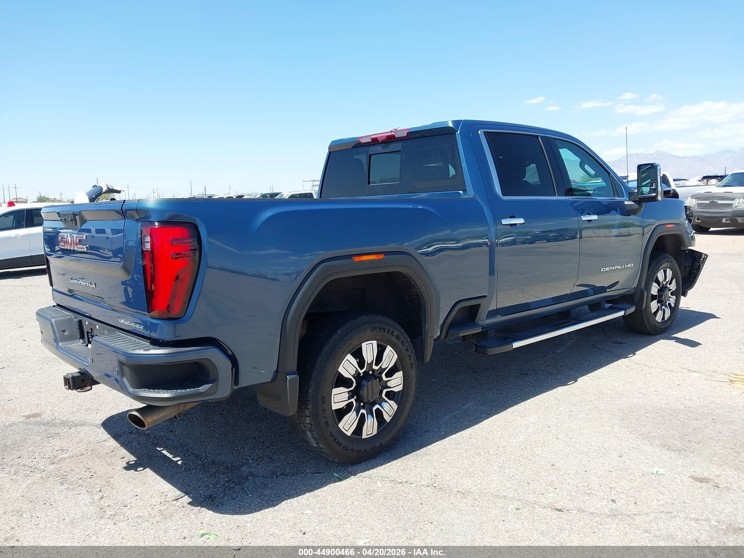 2024 GMC Sierra VIN 1GT49RE76RF243422 IAAI salvage auction — Side, Salvage (Massachusetts), sold $13,300 on 2026-07-09 (photo 4)