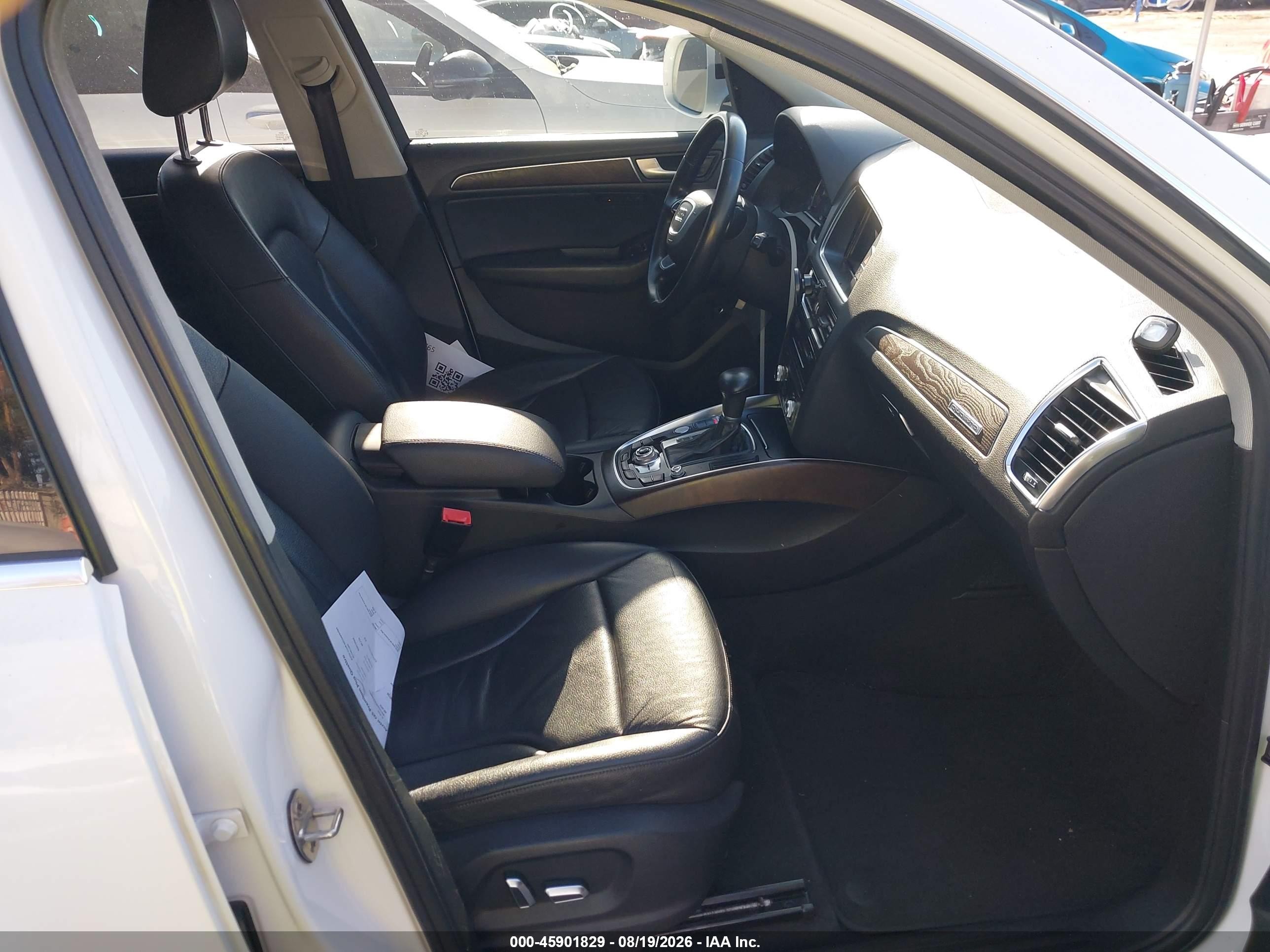 2015 Audi Q5 VIN WA1LFAFP3FA106011 IAAI salvage auction — Side, Salvage Certificate (California), sold $3,350 on 2026-09-13 (photo 5)