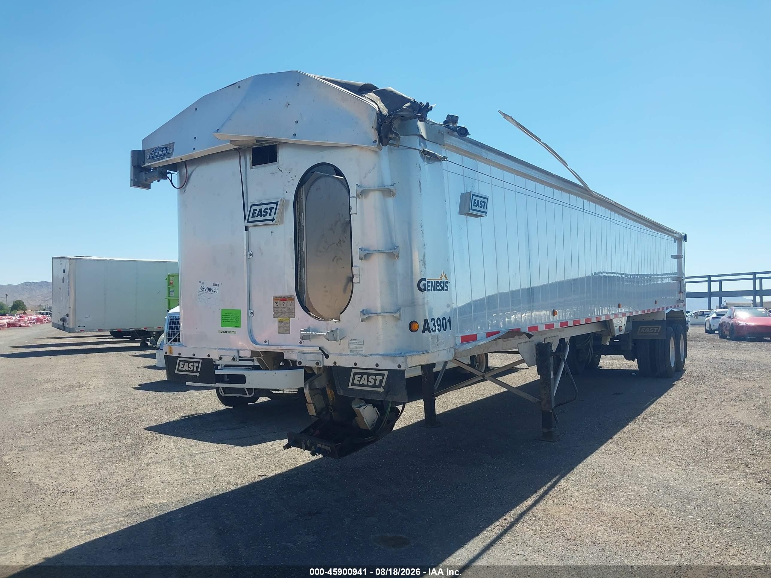 2014 East Manufacturing End Dump VIN 1E1F9U286ER050126 IAAI salvage auction — Top/Roof, Salvage (Arizona), sold $8,600 on 2026-10-07 (photo 2)