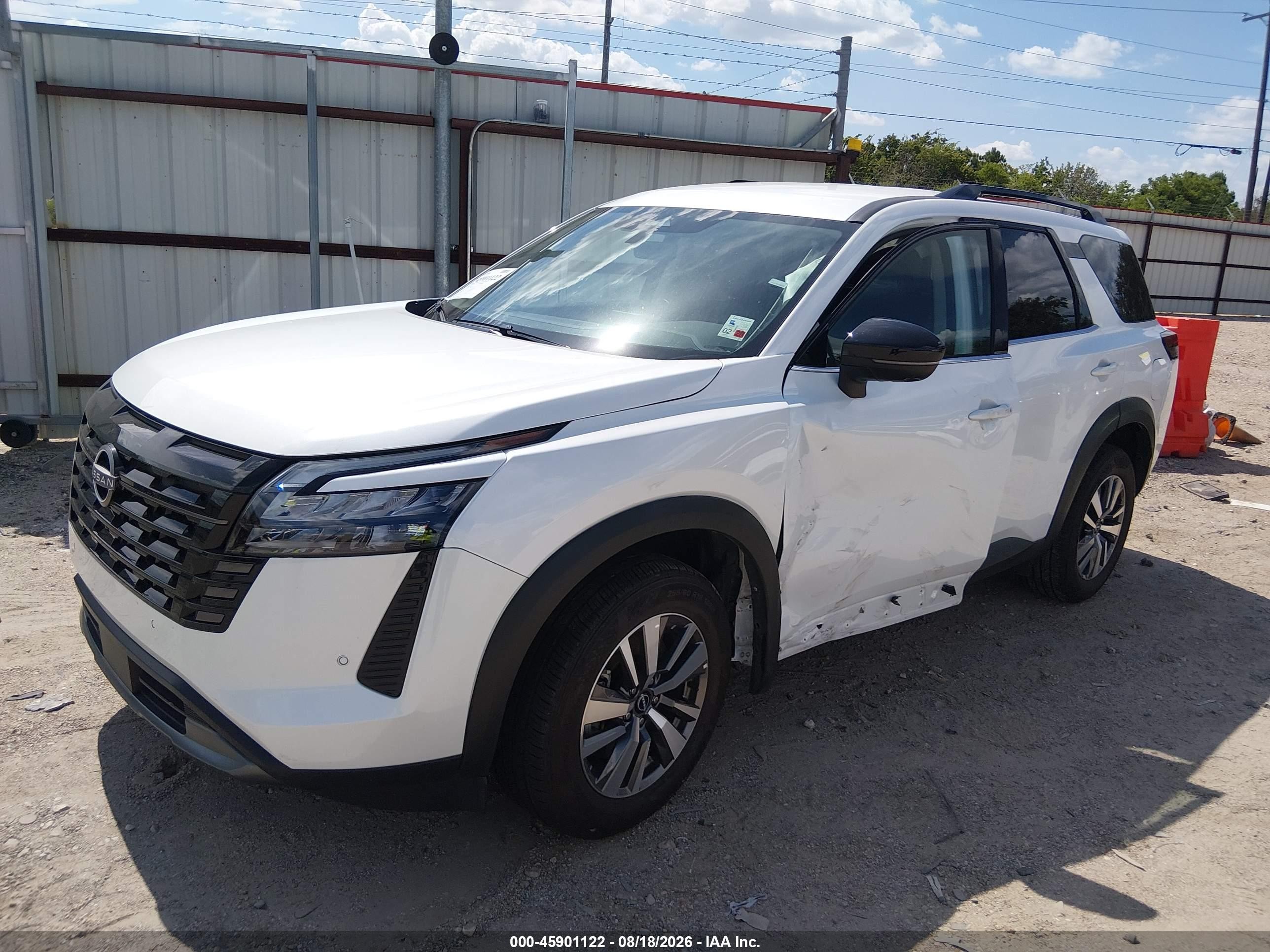 2026 Nissan Pathfinder VIN 5N1DR3CS6TC215242 IAAI salvage auction — Side, Enterprise Vehicles Clear Only (Louisiana), sold $16,850 on 2026-08-20 (photo 2)