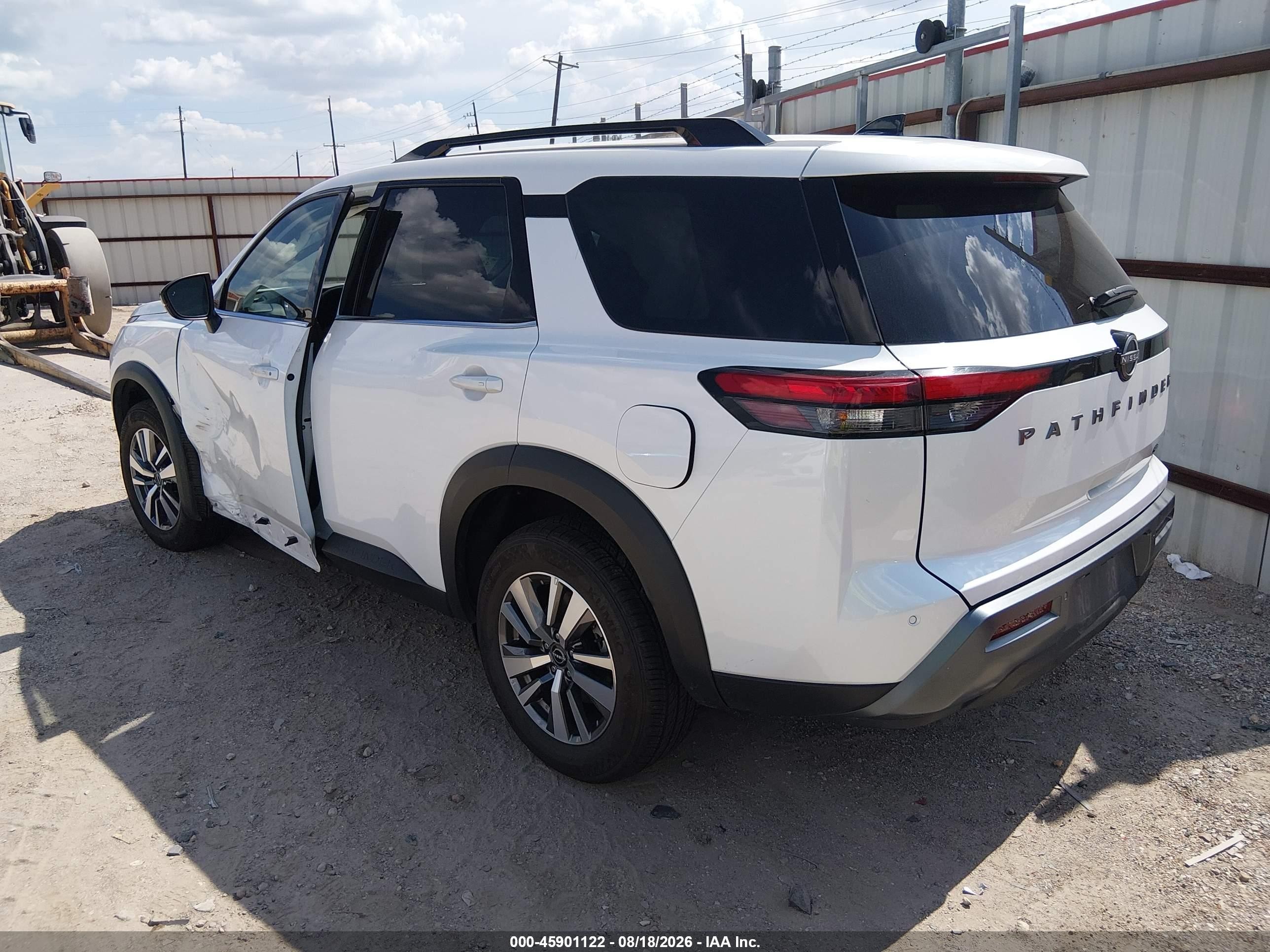 2026 Nissan Pathfinder VIN 5N1DR3CS6TC215242 IAAI salvage auction — Side, Enterprise Vehicles Clear Only (Louisiana), sold $16,850 on 2026-08-20 (photo 3)
