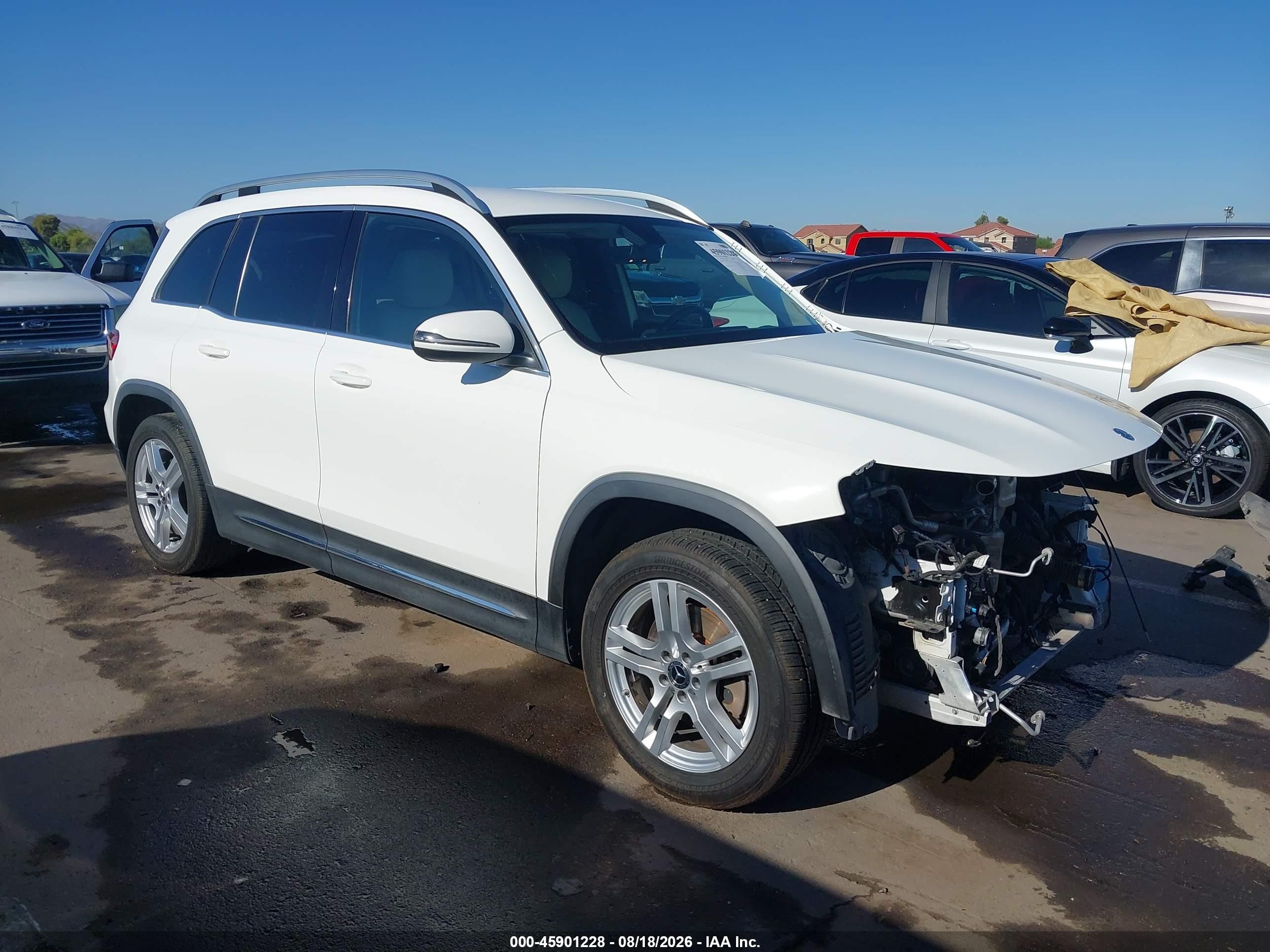 2020 Mercedes-Benz GLB-Class VIN W1N4M4GB3LW040863 — IAAI salvage auction photo